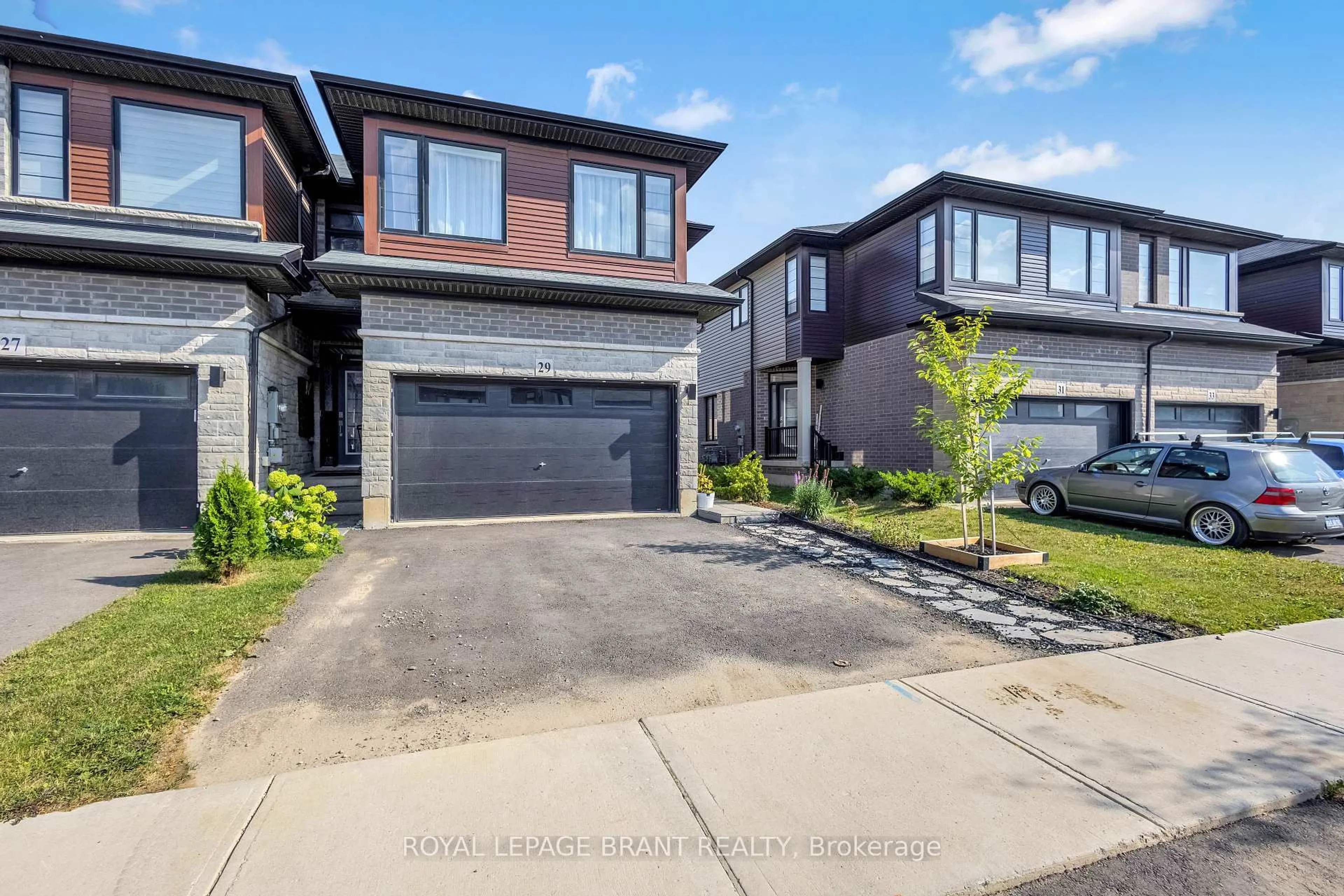Unknown for 29 Bellhouse Pl, Brantford Ontario N3T 0T7