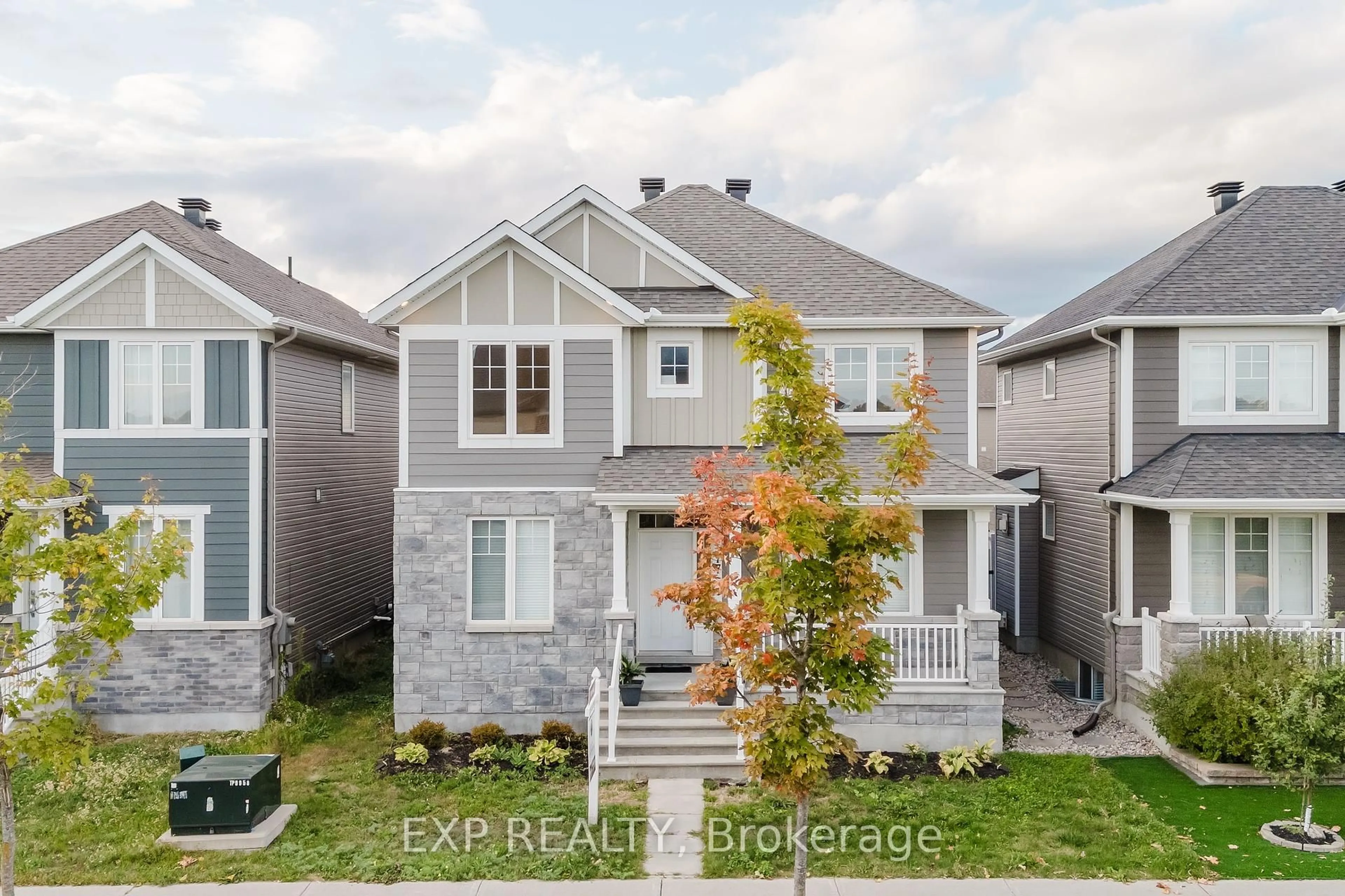 A pic from outside/outdoor area/front of a property/back of a property/a pic from drone, street for 177 Springbeauty Ave, Ottawa Ontario K2J 5T8