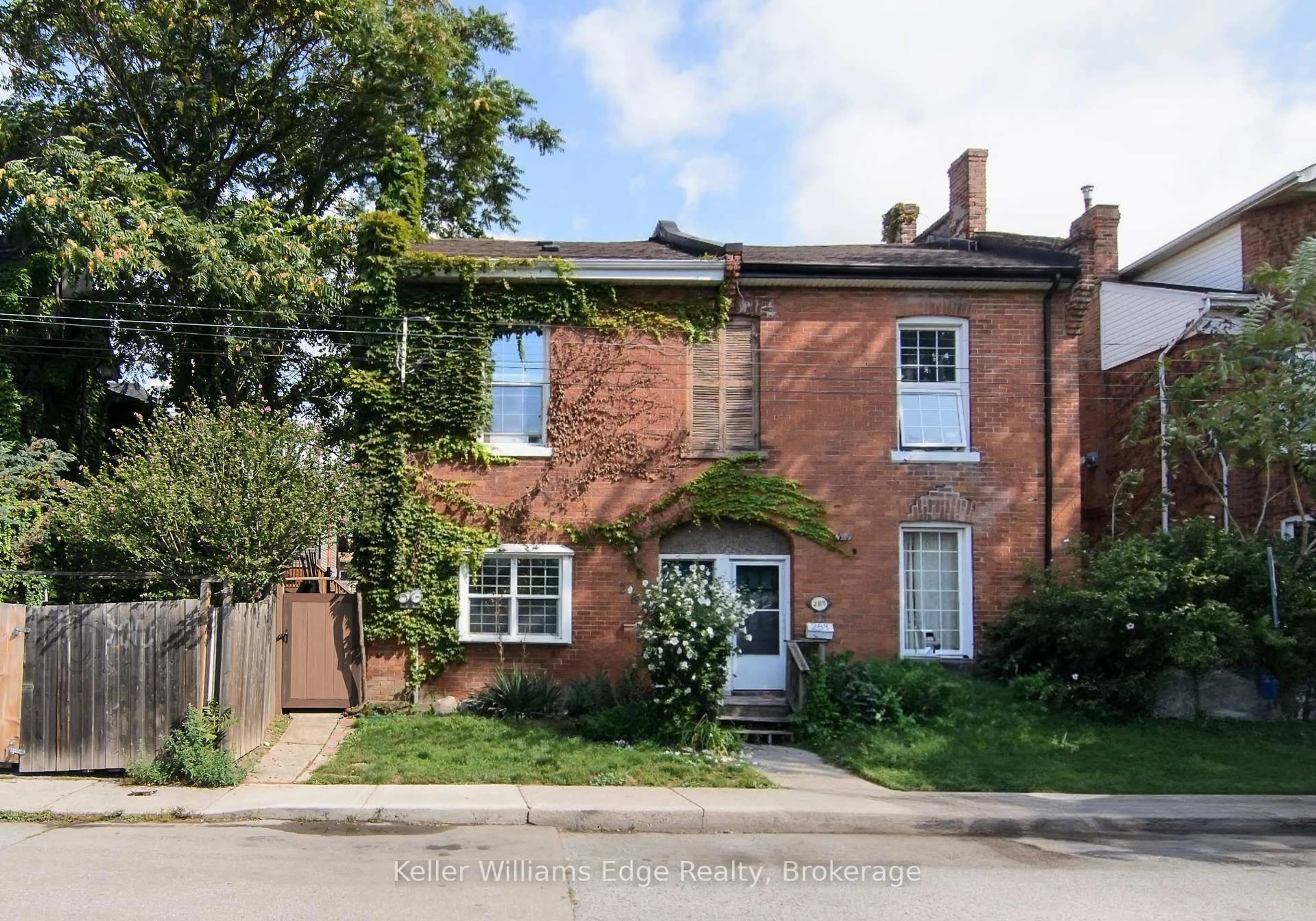 Home with brick exterior material, street for 287 Hunter St, Hamilton Ontario L8N 1N5