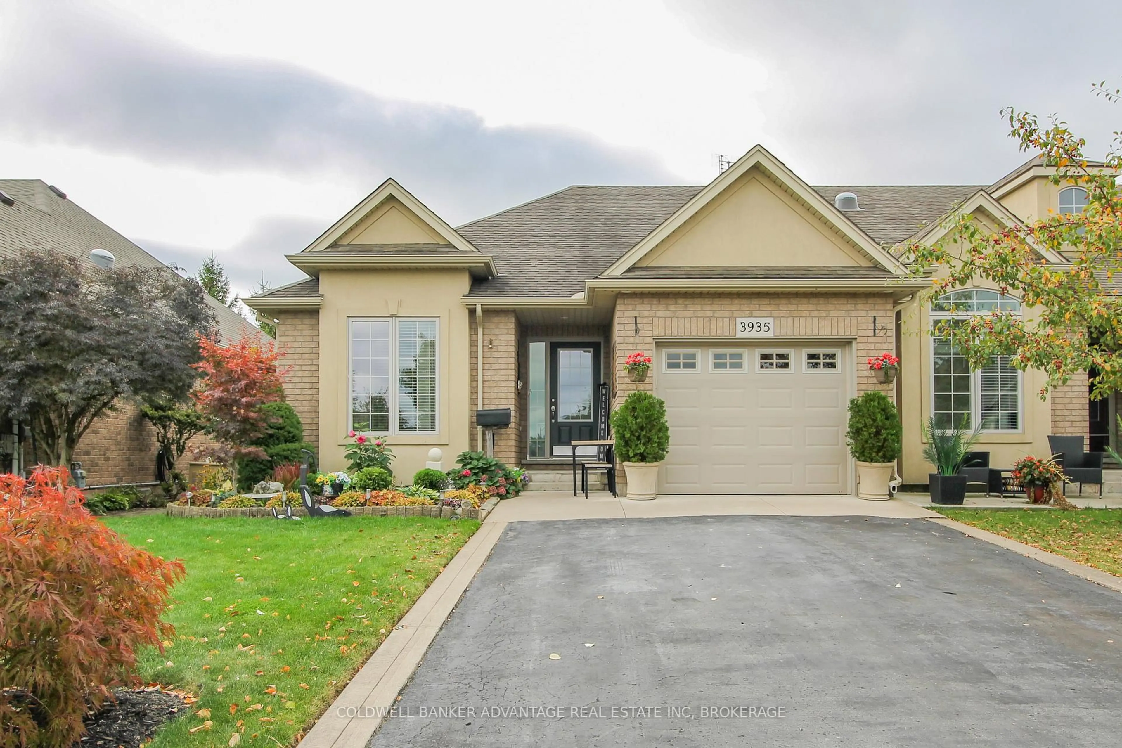 Home with brick exterior material, street for 3935 Lower Coach Rd, Fort Erie Ontario L0S 1S0