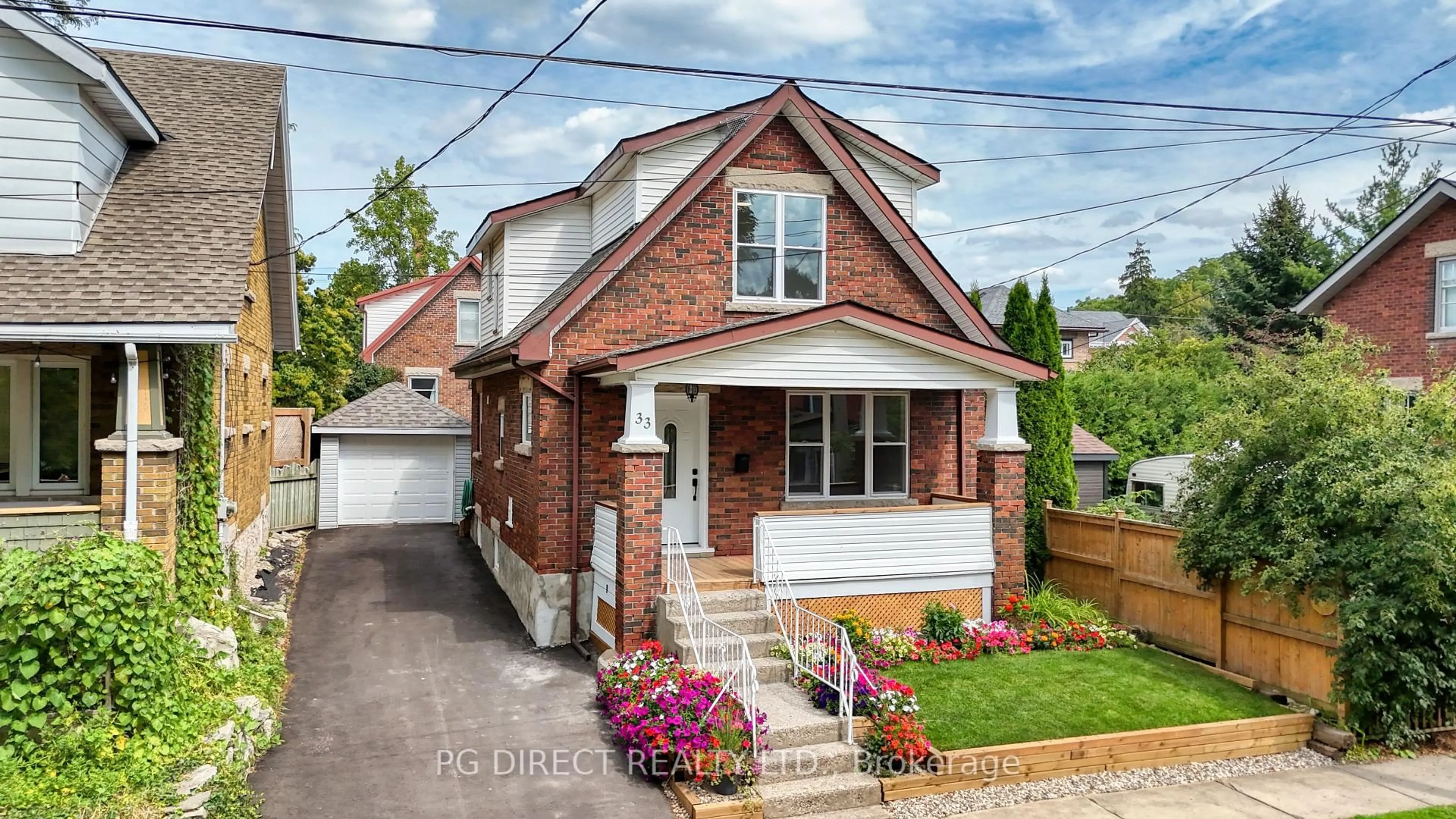Home with brick exterior material, street for 33 Havelock St, Guelph Ontario N1E 4G6