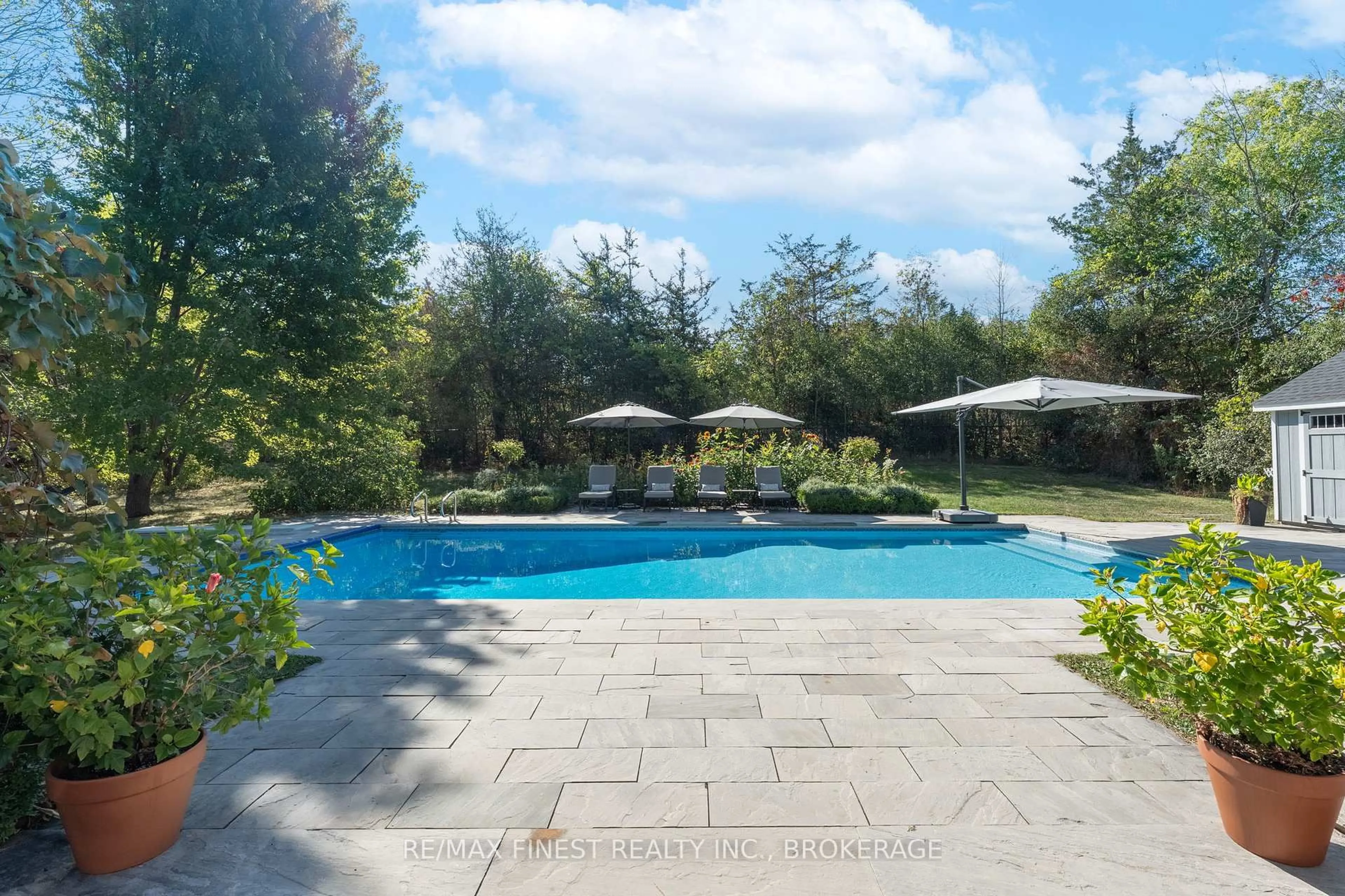 Pool for 1548 County Road 9, Greater Napanee Ontario K7R 0E5