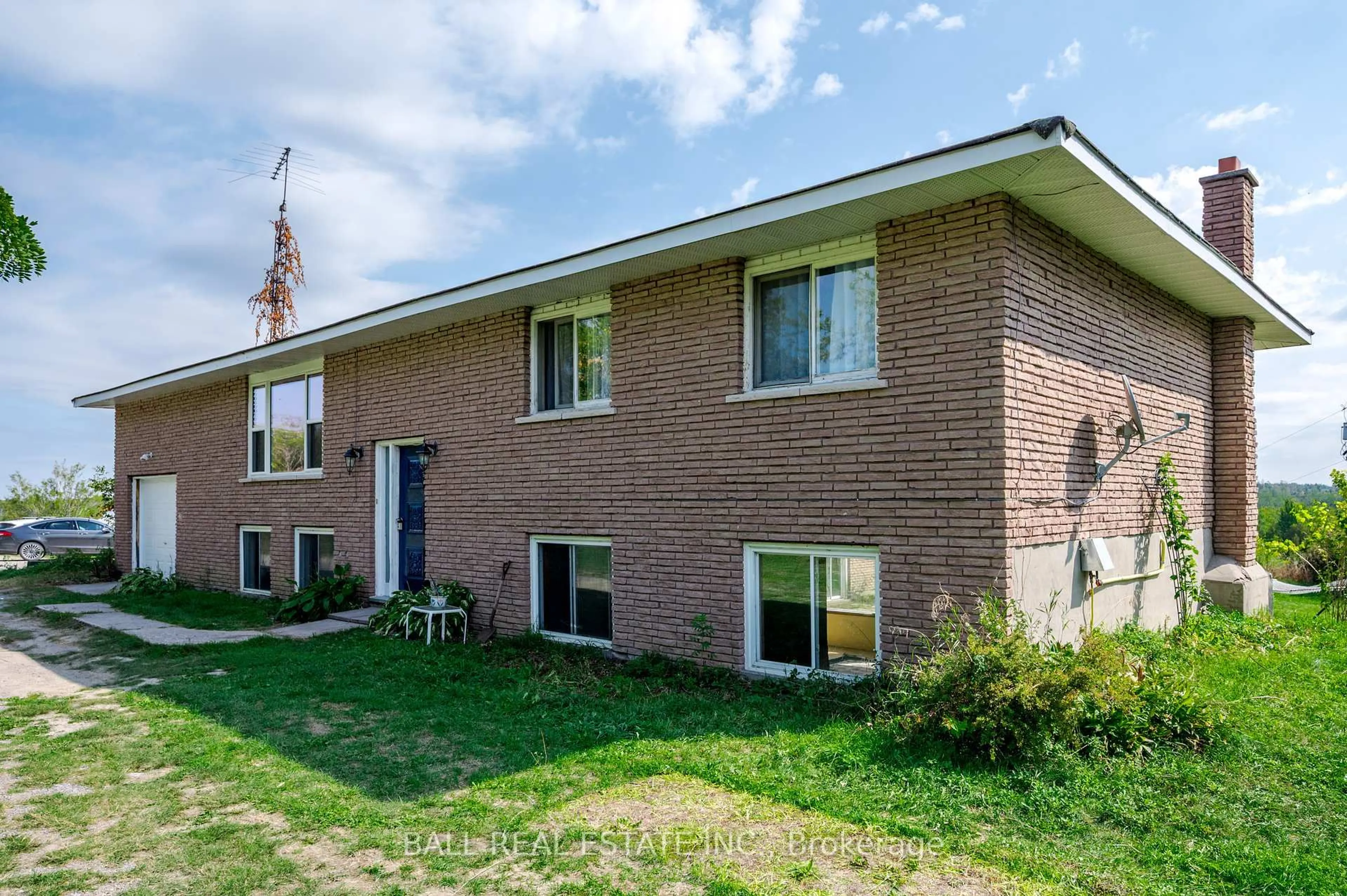 Home with brick exterior material, unknown for 2198 Providence Line, Otonabee-South Monaghan Ontario K9J 6X8
