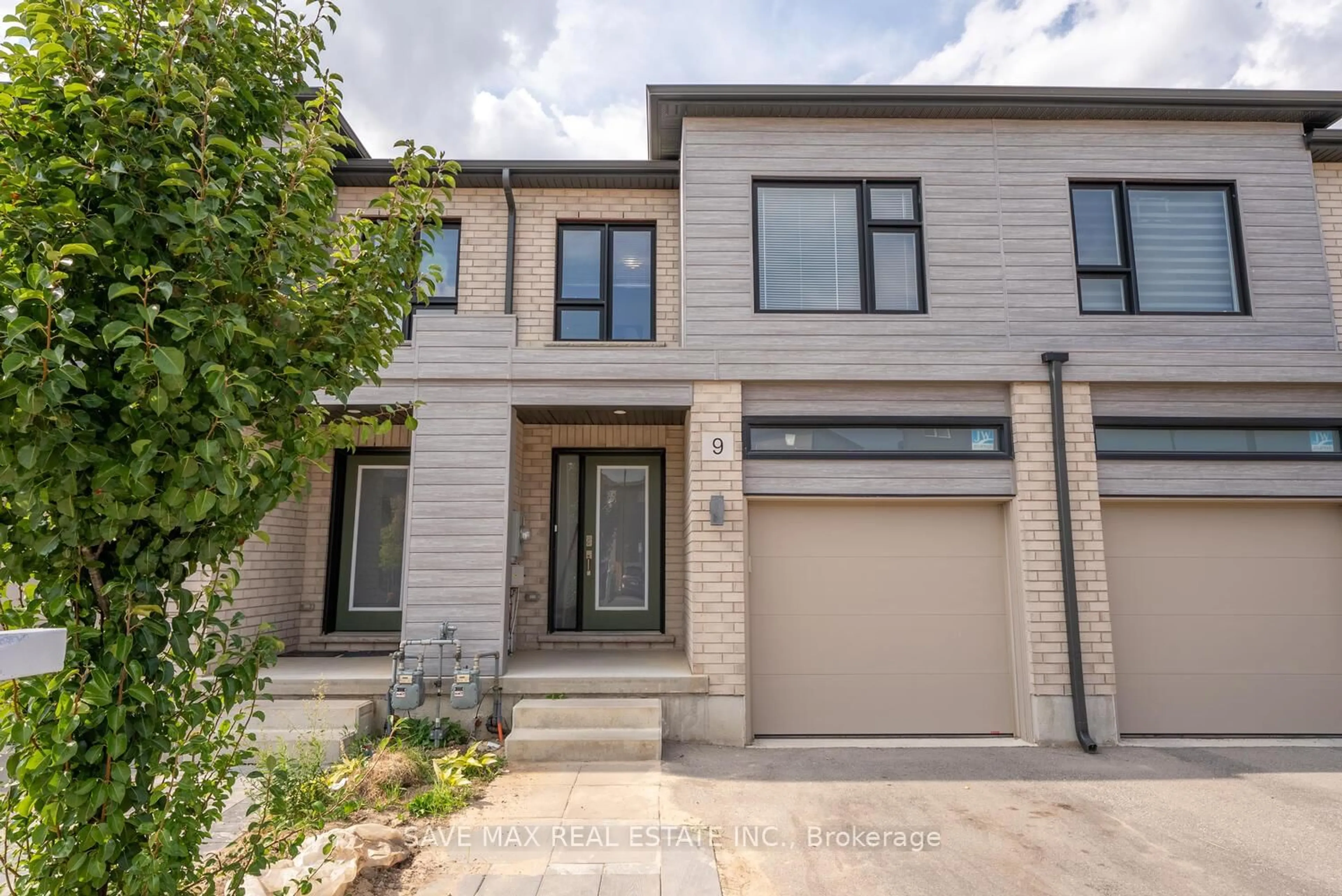 Home with brick exterior material, street for 9 Shedrow Pl, Kitchener Ontario N2R 0R8