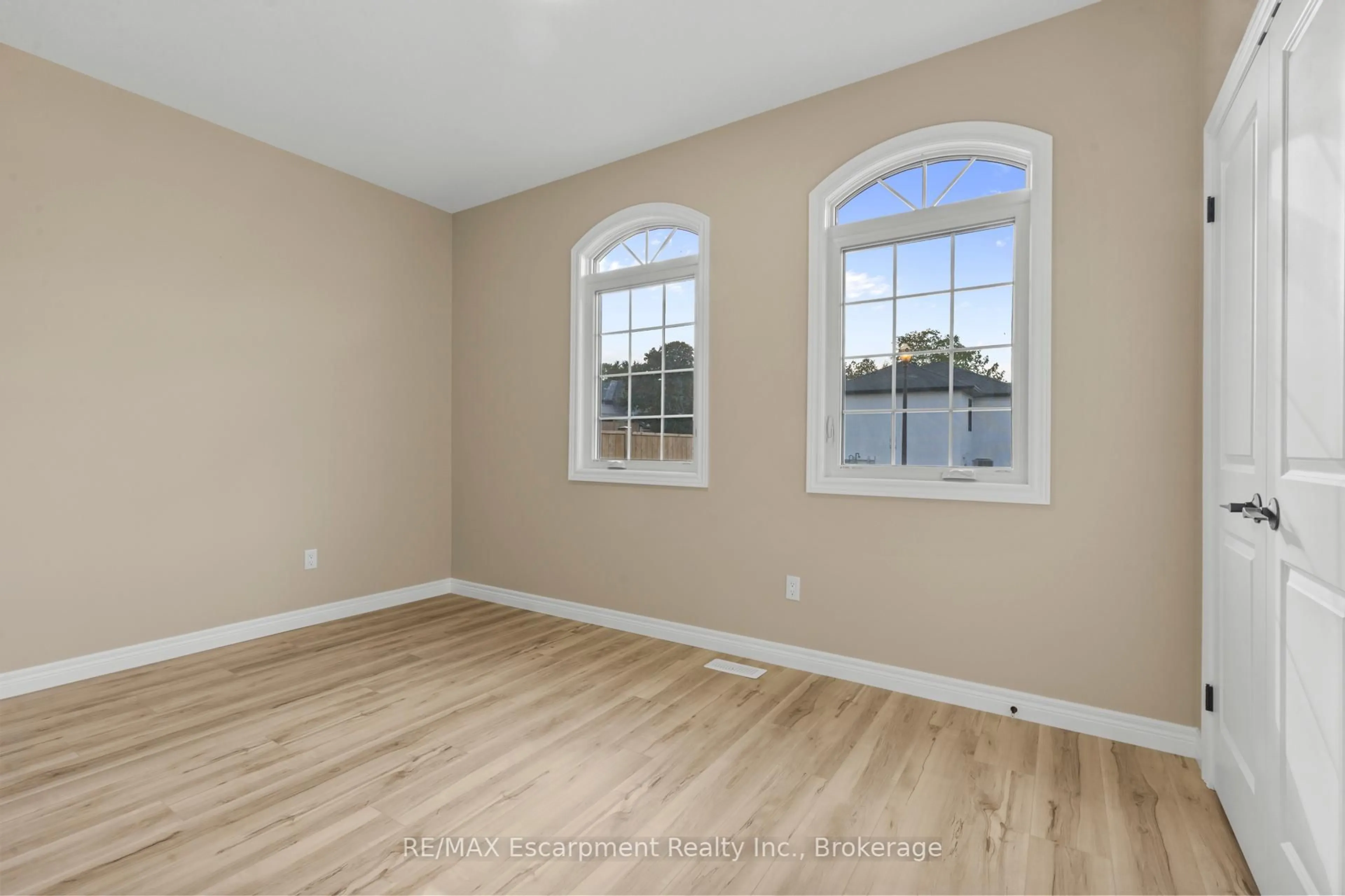 A pic of a room for 5 John Pound Rd ##5, Tillsonburg Ontario N4G 5X3