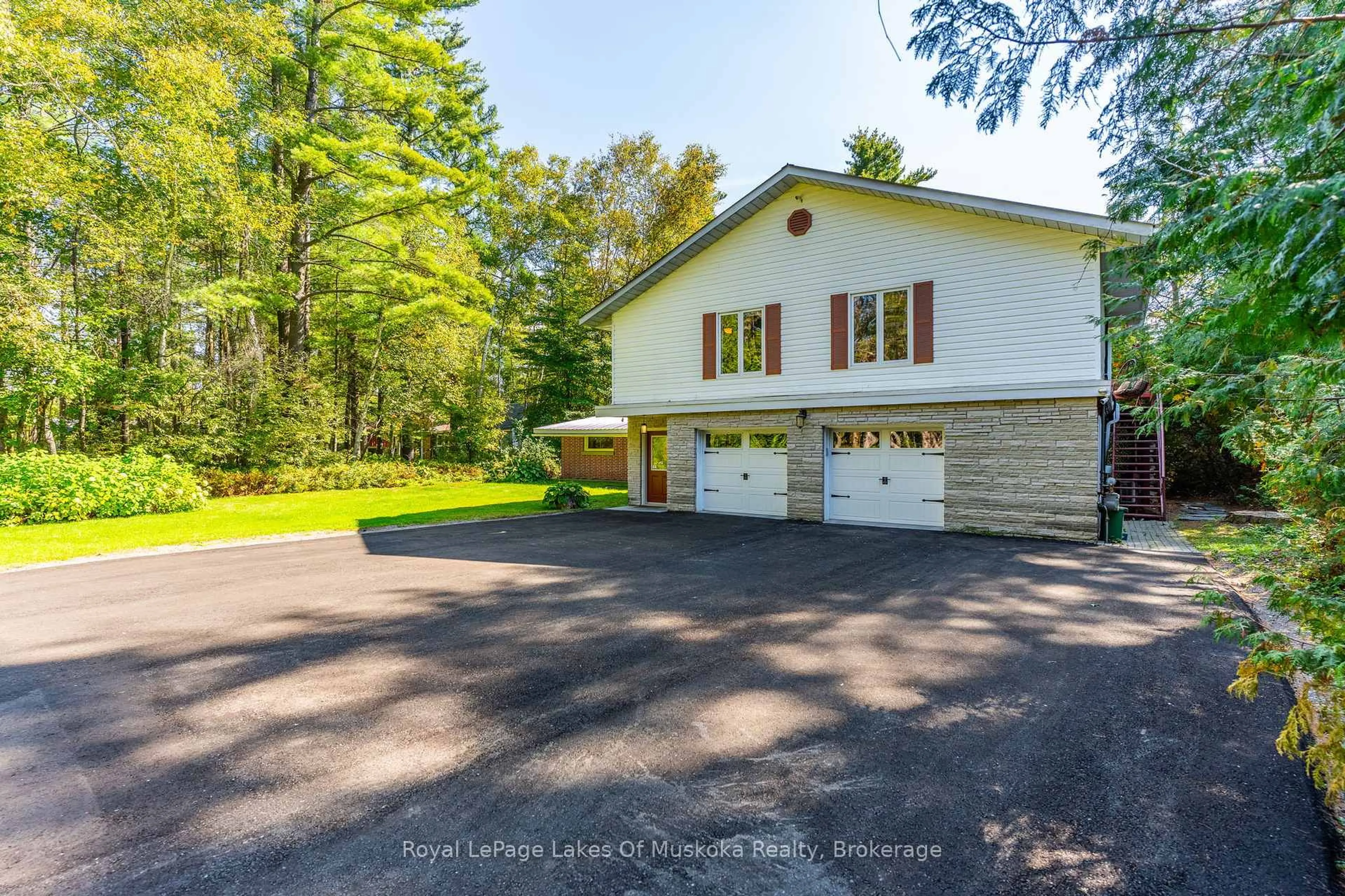 Unknown for 50 Brofoco Dr, Bracebridge Ontario P1L 1C9