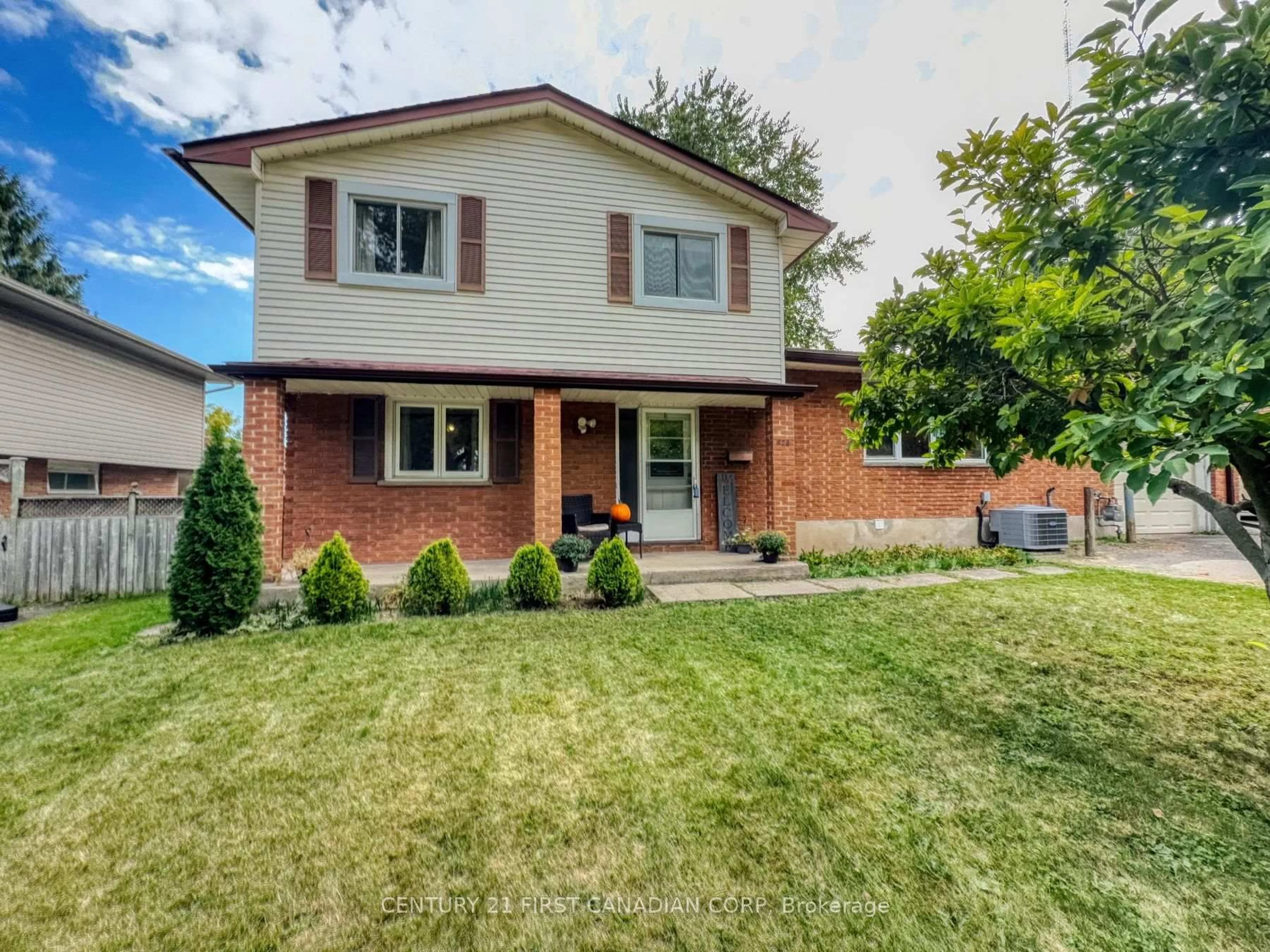 Home with brick exterior material, street for 628 Viscount Rd, London South Ontario N6J 2Y2
