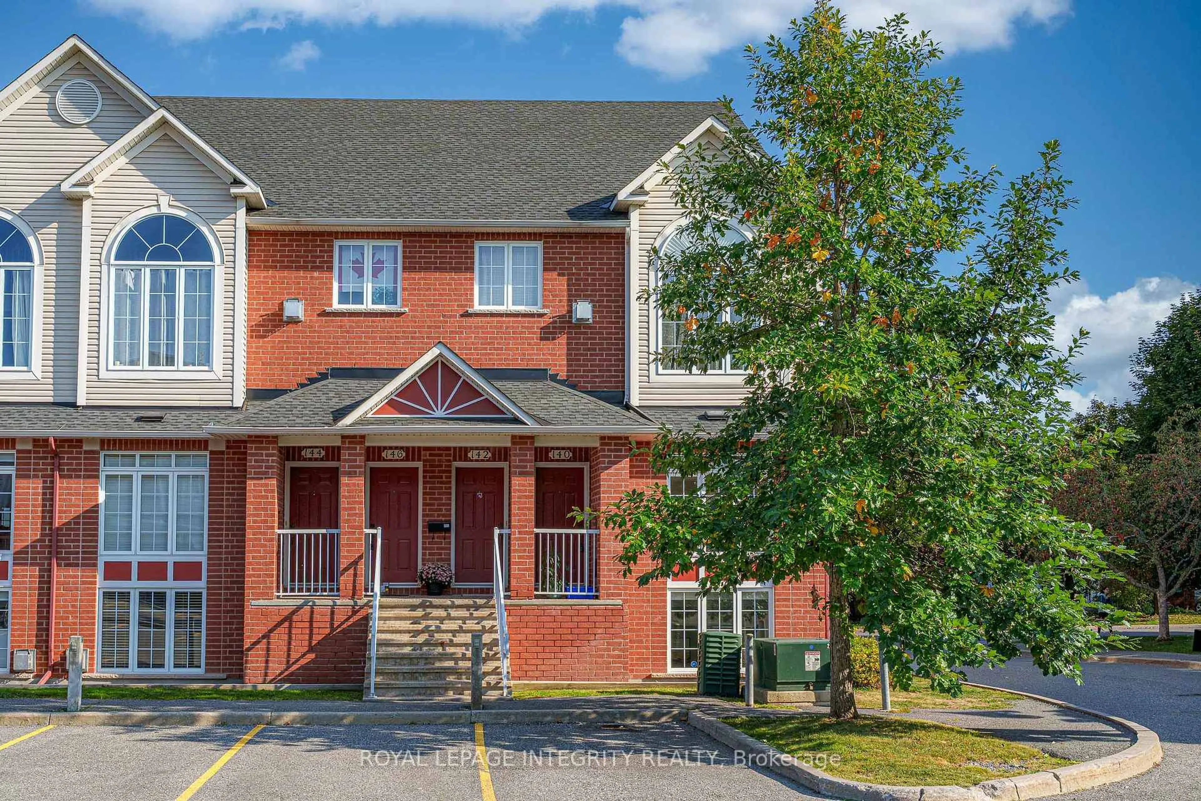 Home with brick exterior material, building for 70 Edenvale Dr #140, Ottawa Ontario K2K 3N6