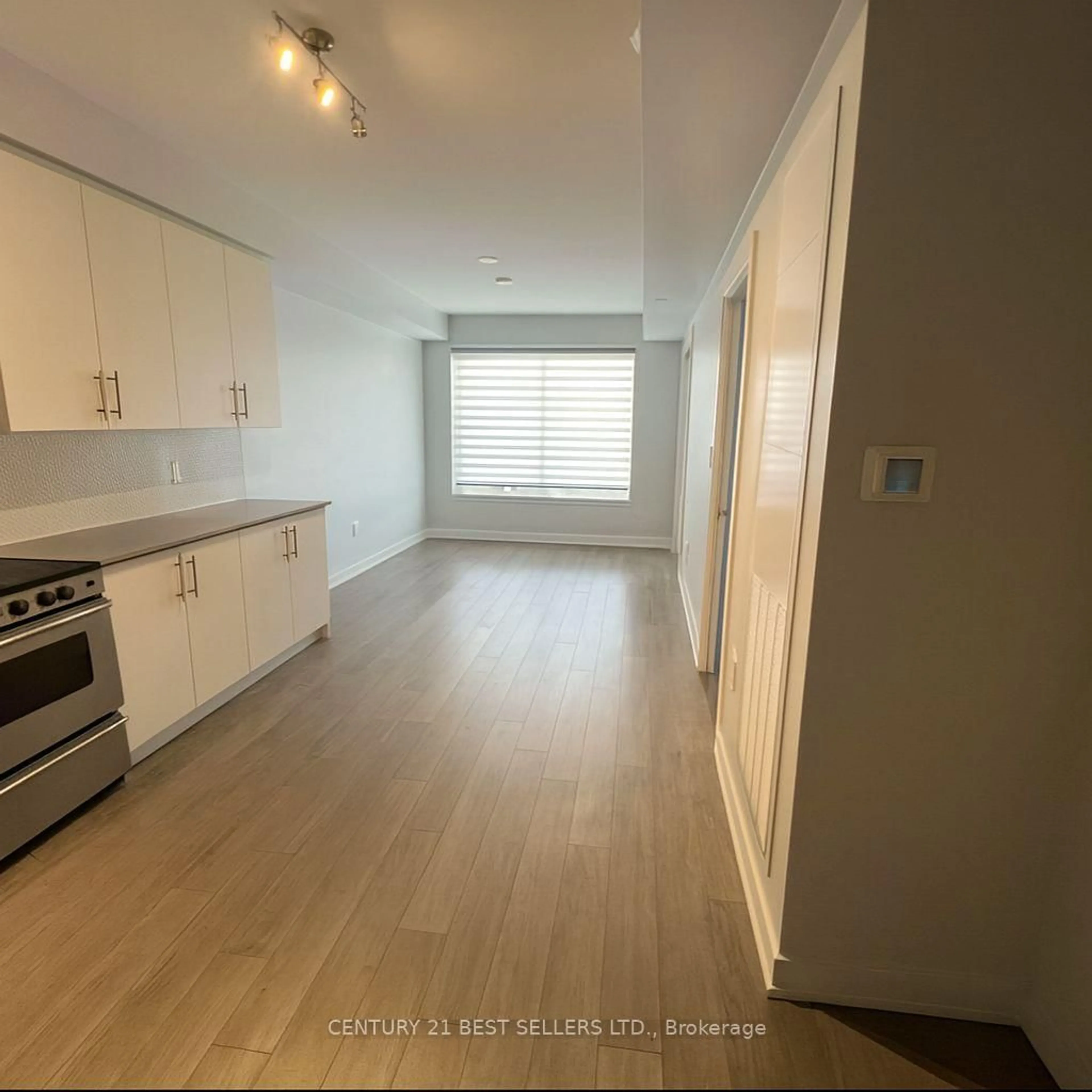 A pic of a room for 212 King William St #401, Hamilton Ontario L8R 0A7