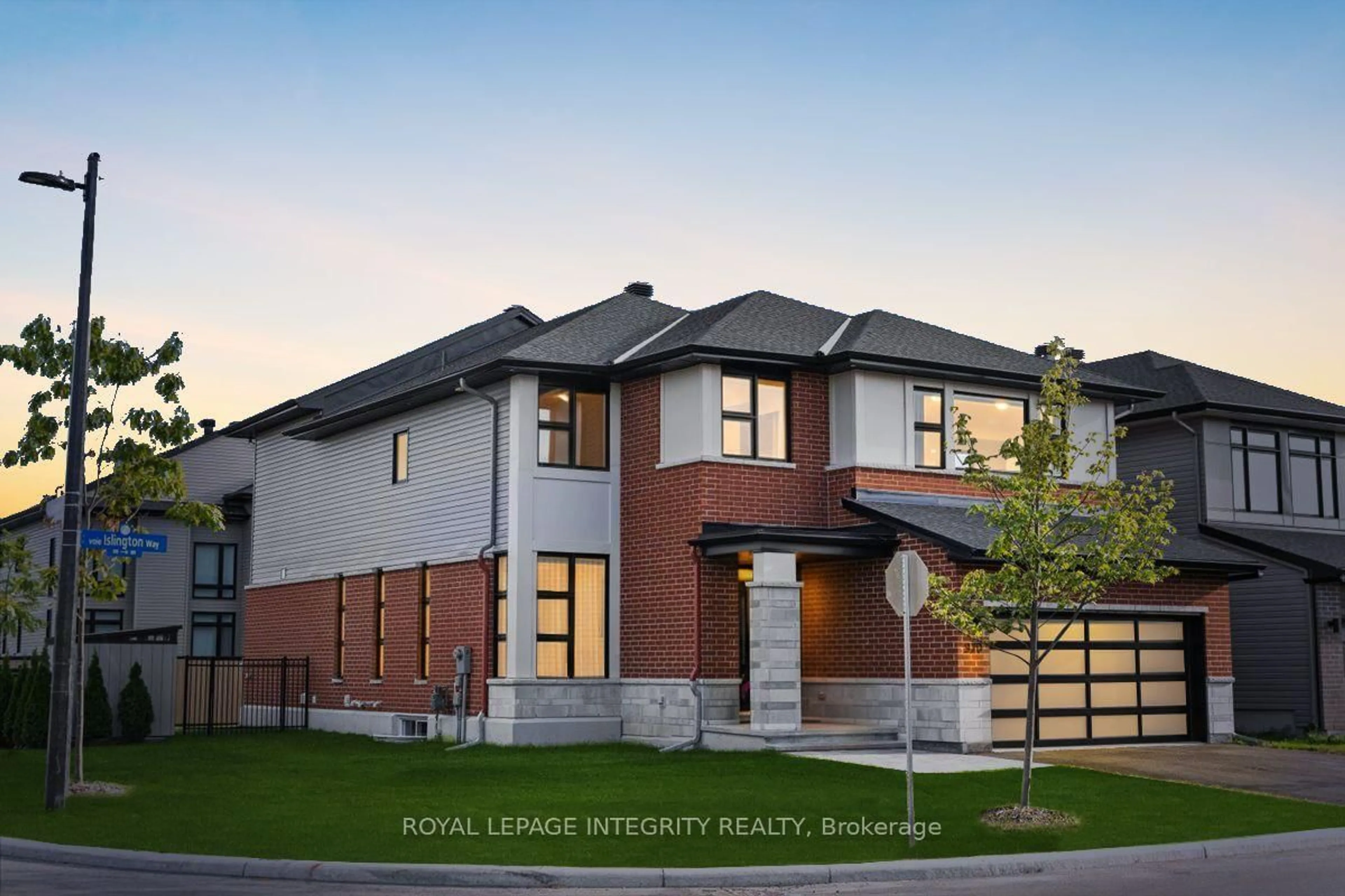 Home with brick exterior material, street for 970 Islington Way, Ottawa Ontario K1T 0T9