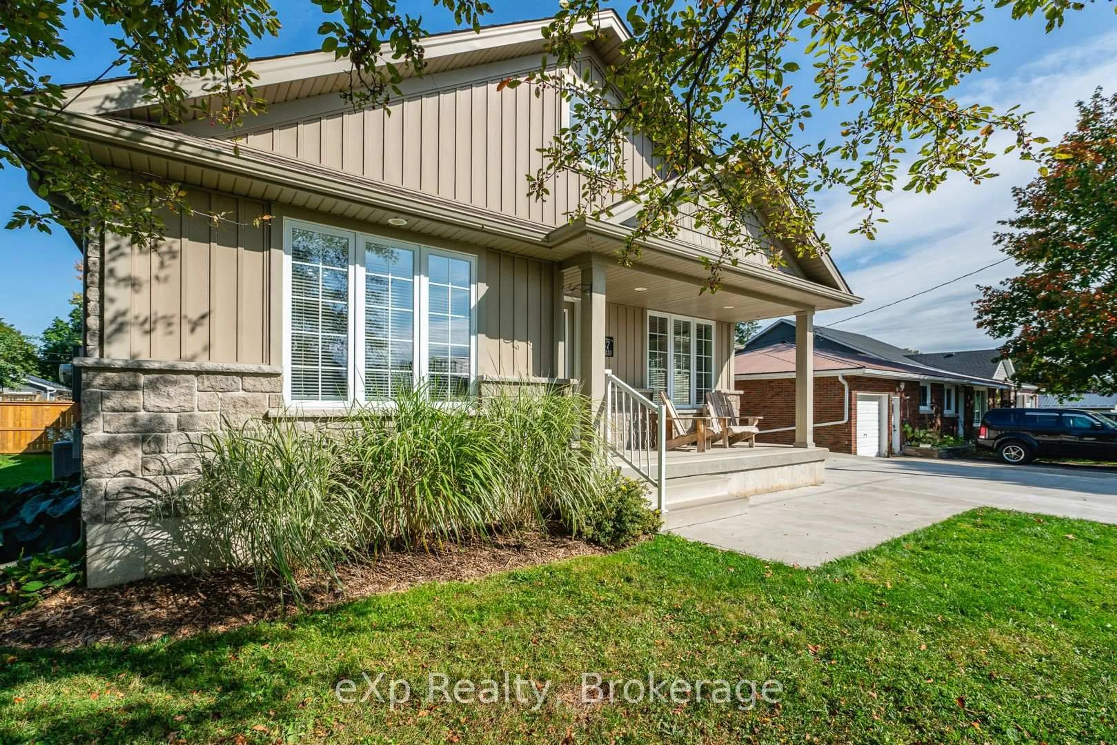 Home with brick exterior material, street for 447 Countess St, West Grey Ontario N0G 1R0