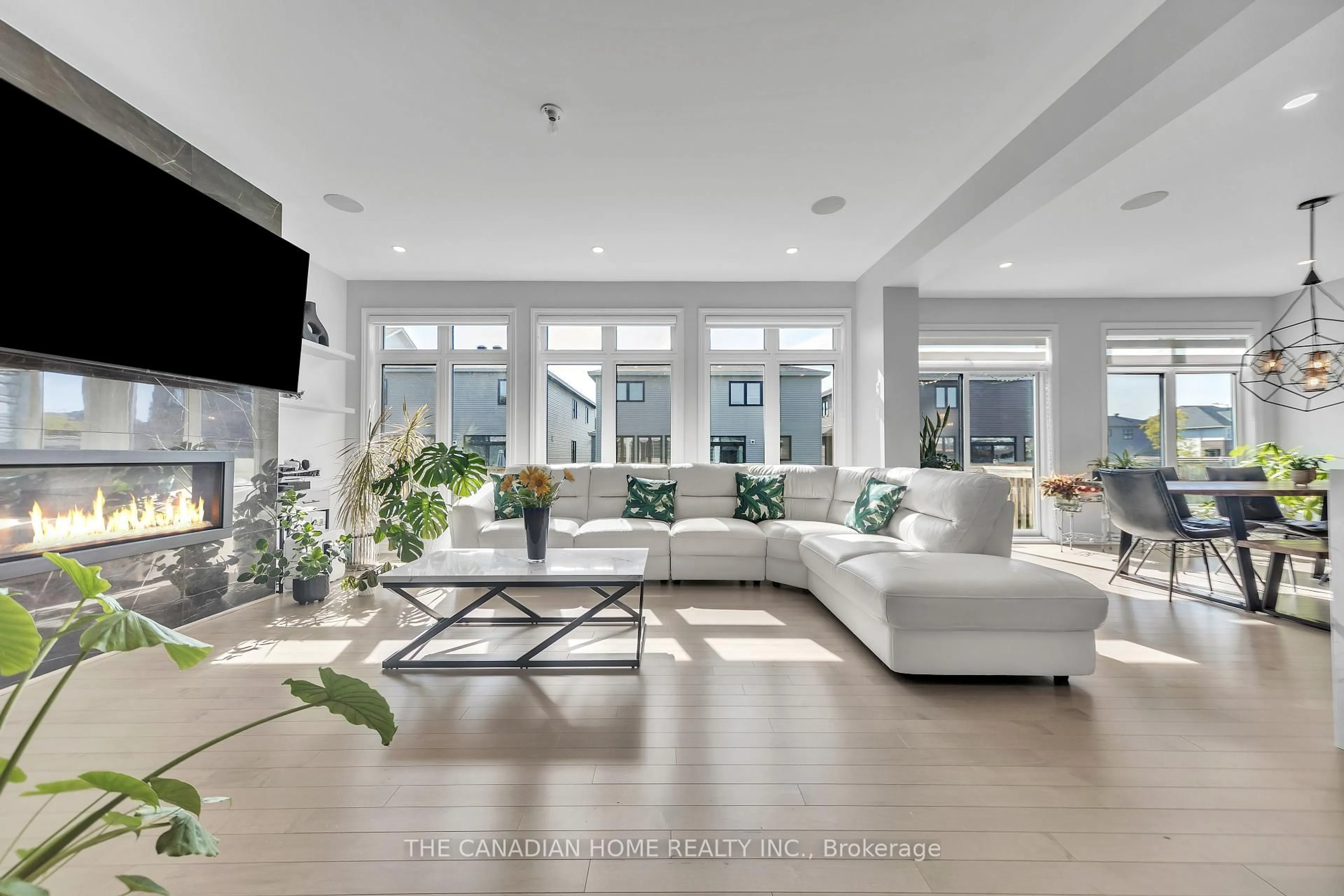 Living room with furniture, unknown for 711 Moonflower Cres, Ottawa Ontario K1T 0X8