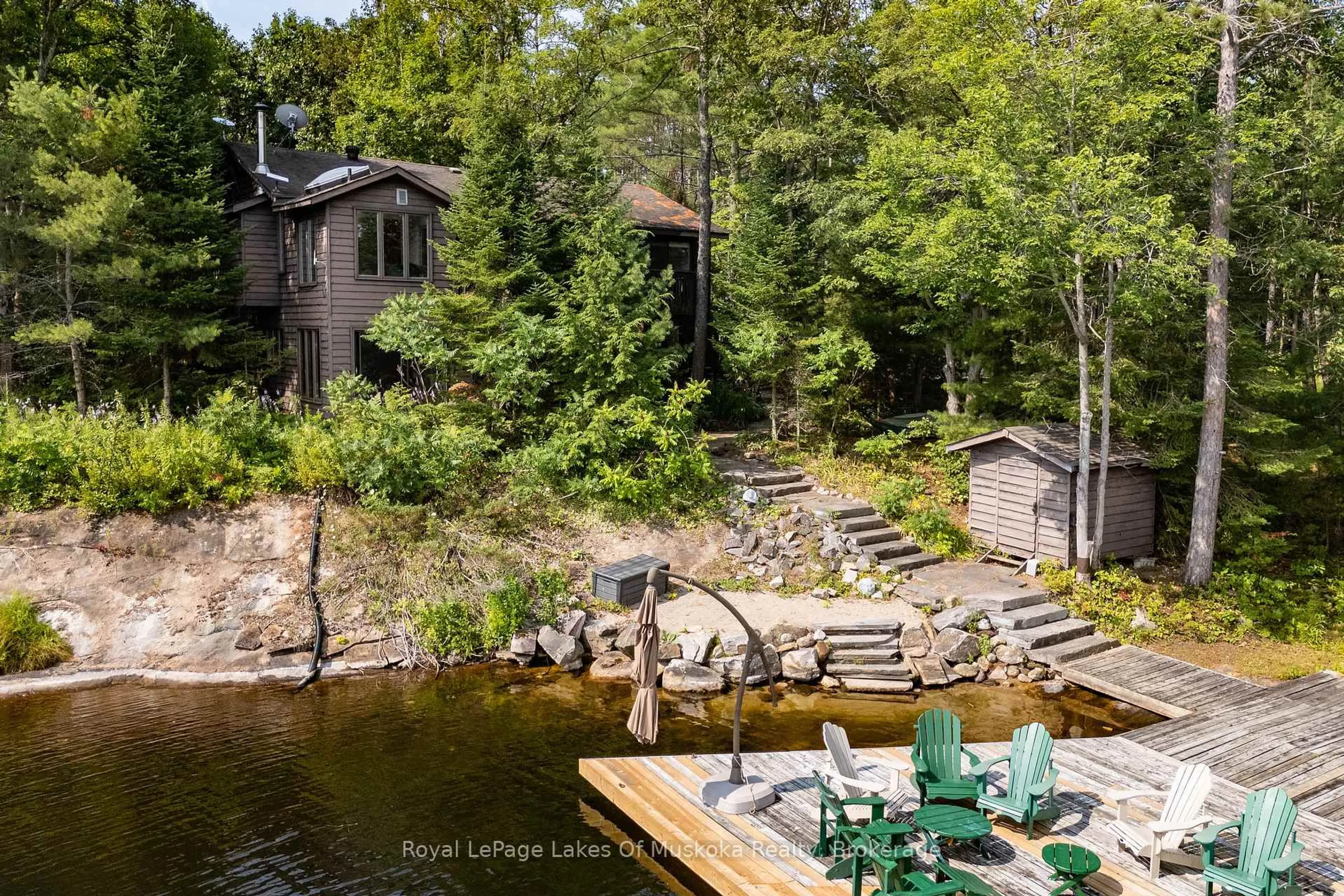 Patio, water/lake/river/ocean view for 51 Pinetree Rd, Gravenhurst Ontario P1P 1R2