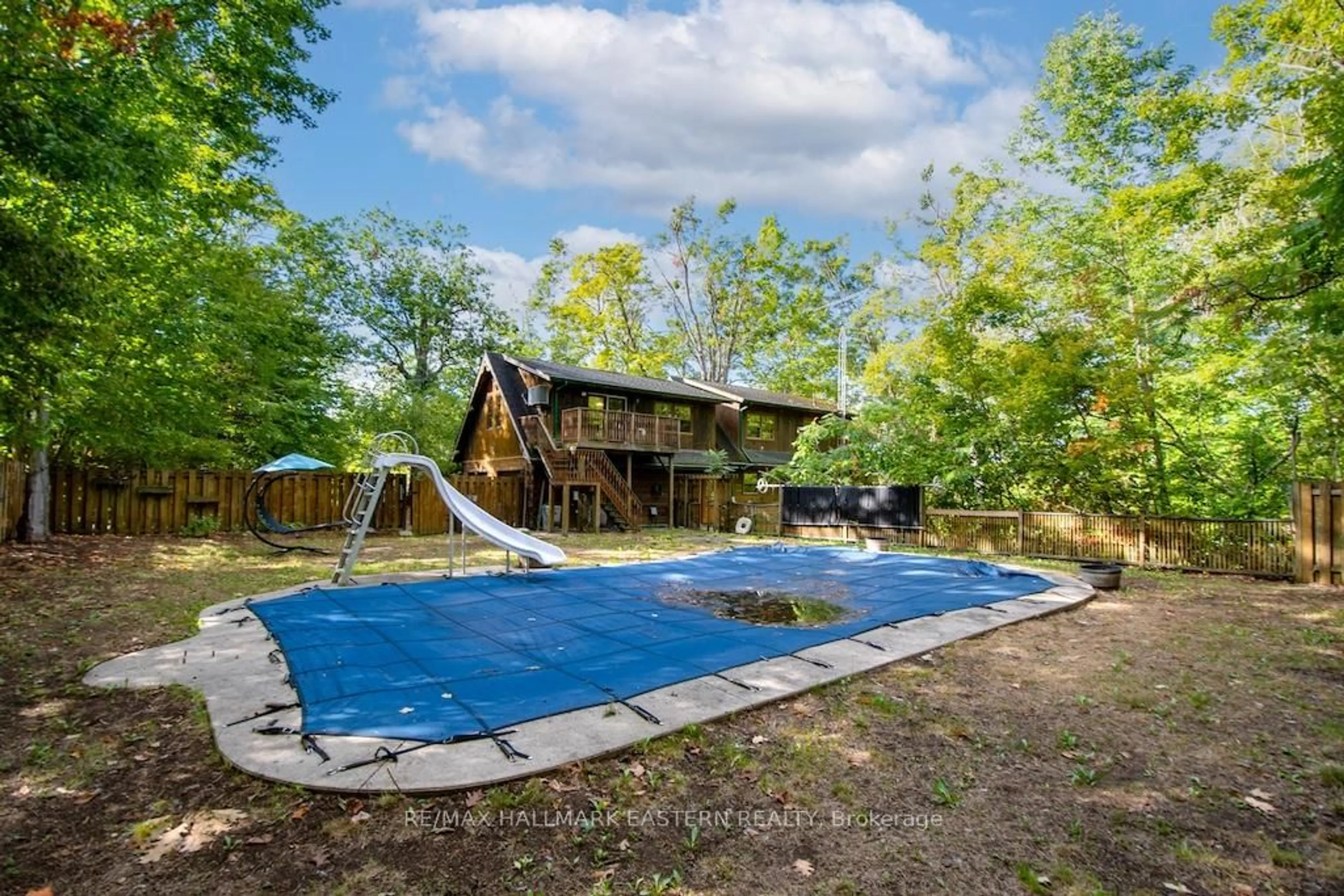 Pool for 22 Carolina Crt, Trent Lakes Ontario K9J 6X2