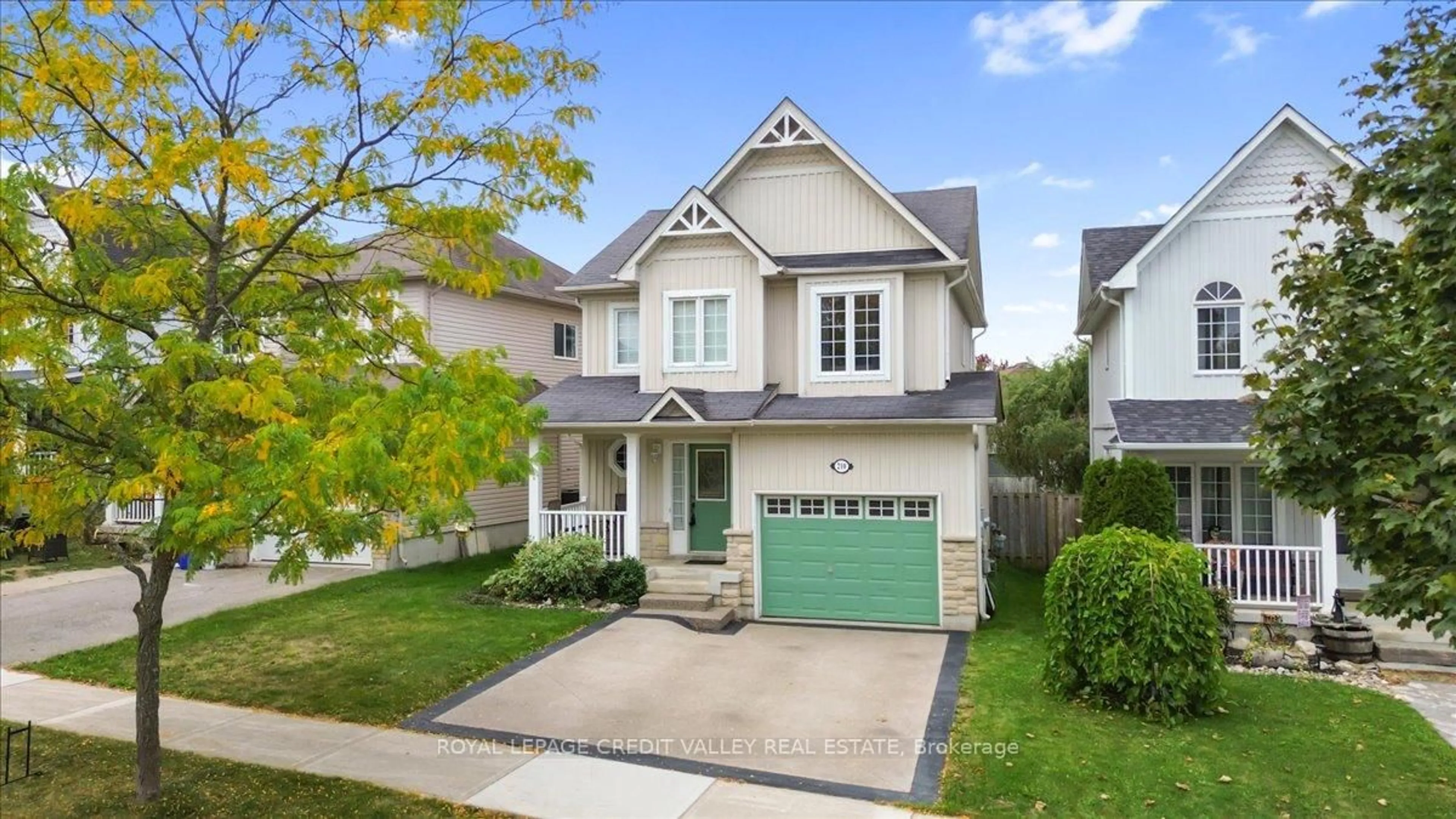 Home with vinyl exterior material, street for 210 Marilyn St, Shelburne Ontario L9V 3C7