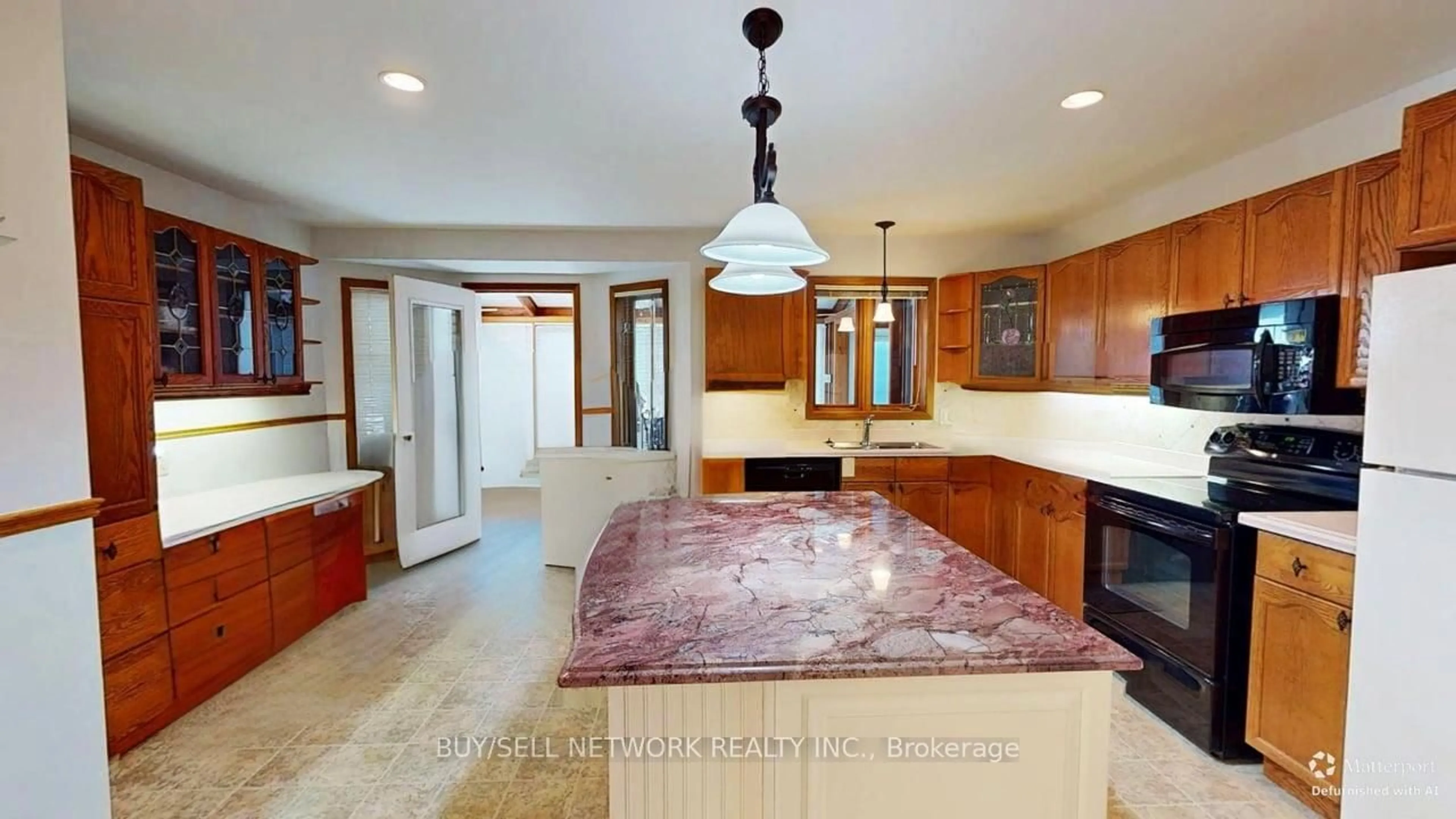 Open concept kitchen, ceramic/tile floor for 47 Parr Tr, Selwyn Ontario K0L 2H0