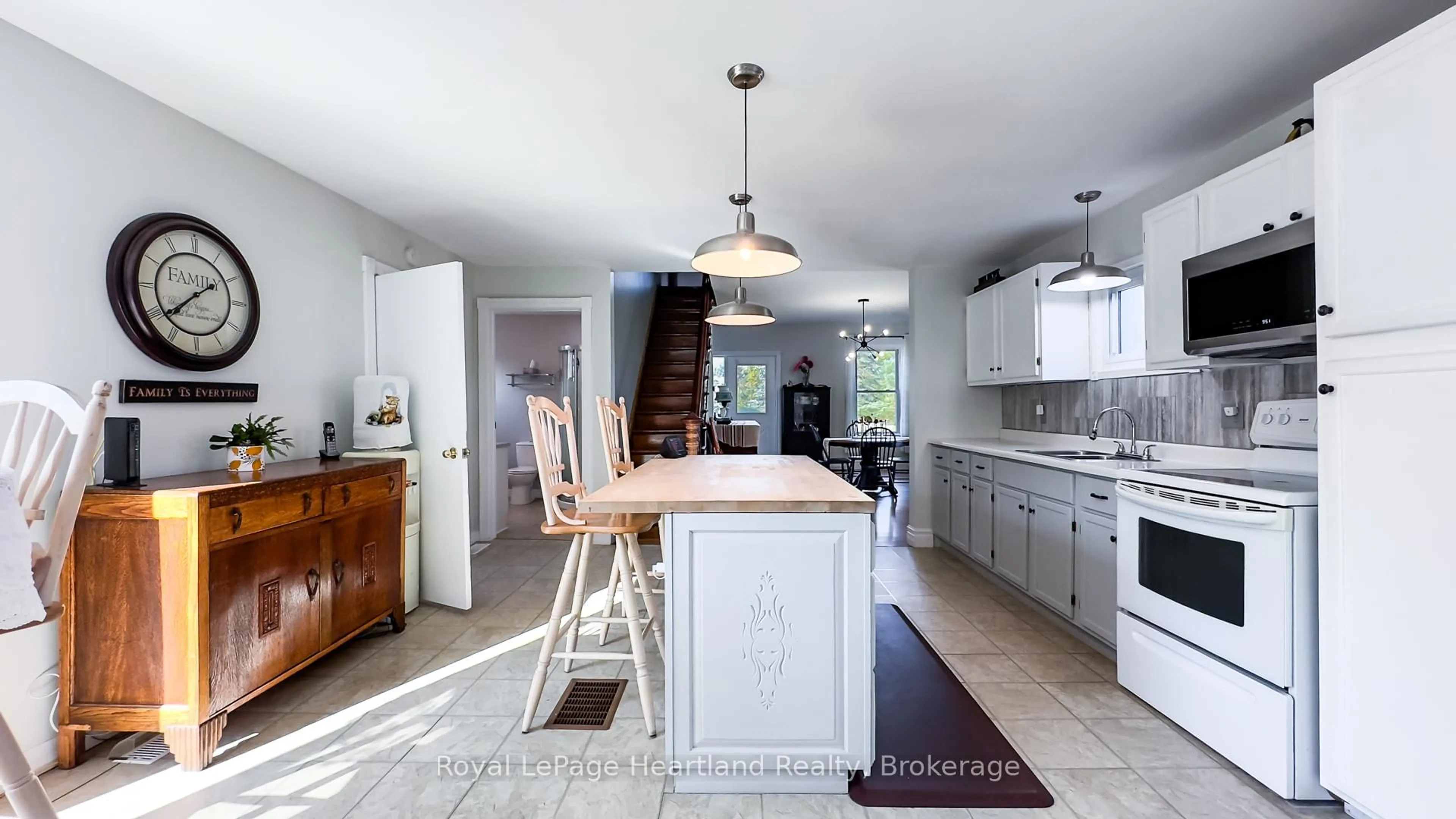 Open concept kitchen, ceramic/tile floor for 79460 Bluewater Highway, Central Huron Ontario N7A 3X8