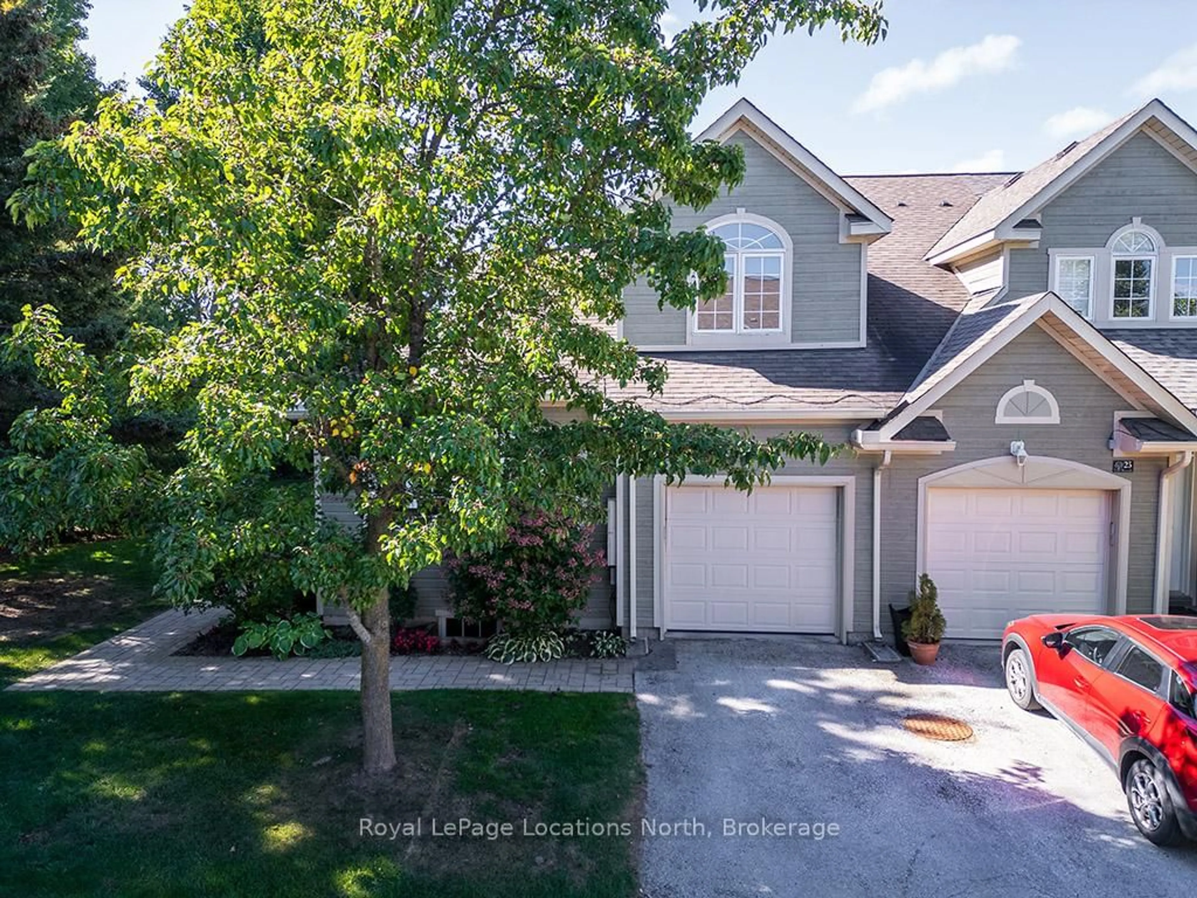 A pic from outside/outdoor area/front of a property/back of a property/a pic from drone, street for 110 Napier St #24, Blue Mountains Ontario N0H 2P0