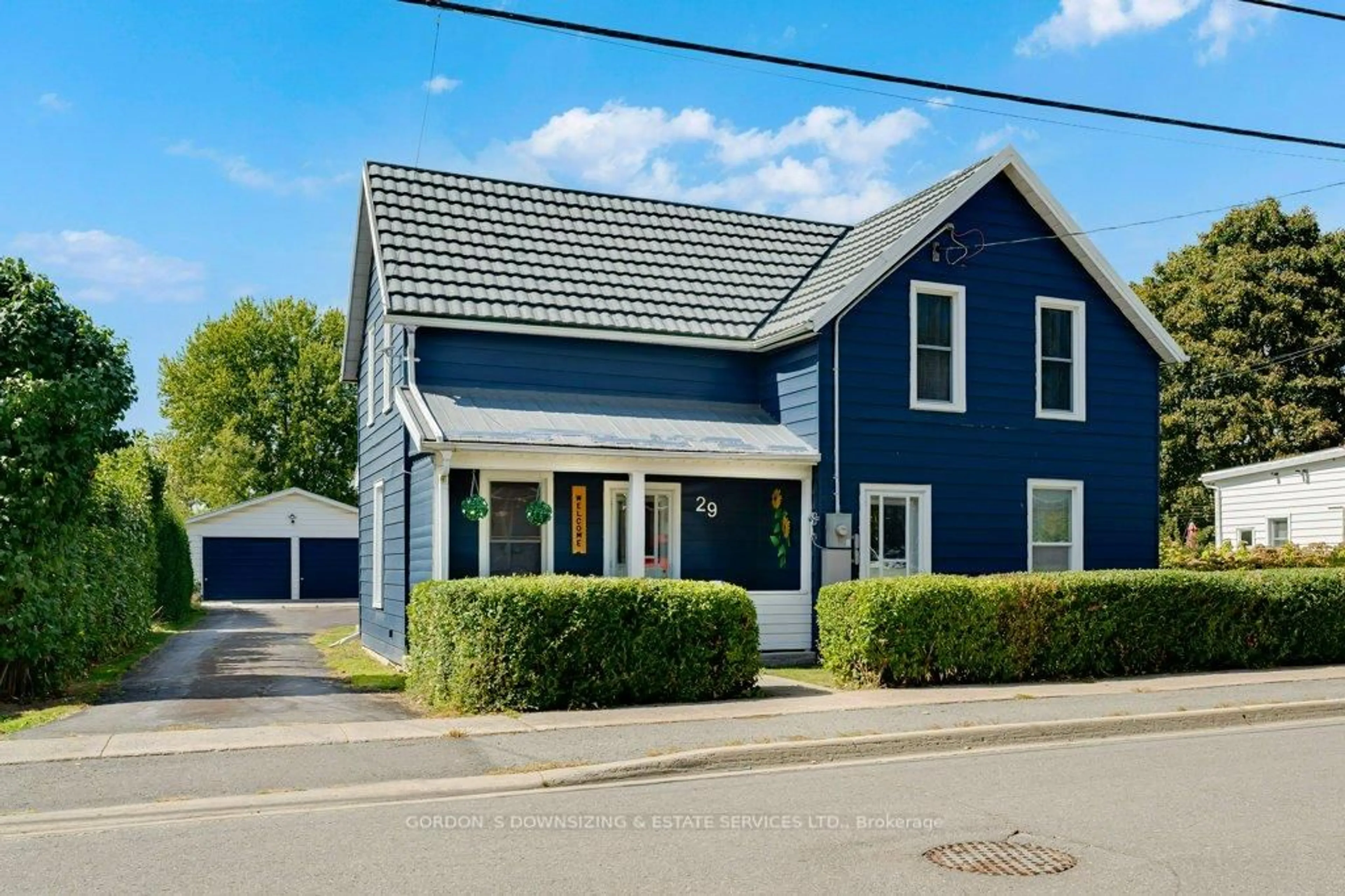Home with vinyl exterior material, street for 29 Factory St, Sydenham Ontario K0H 2T0