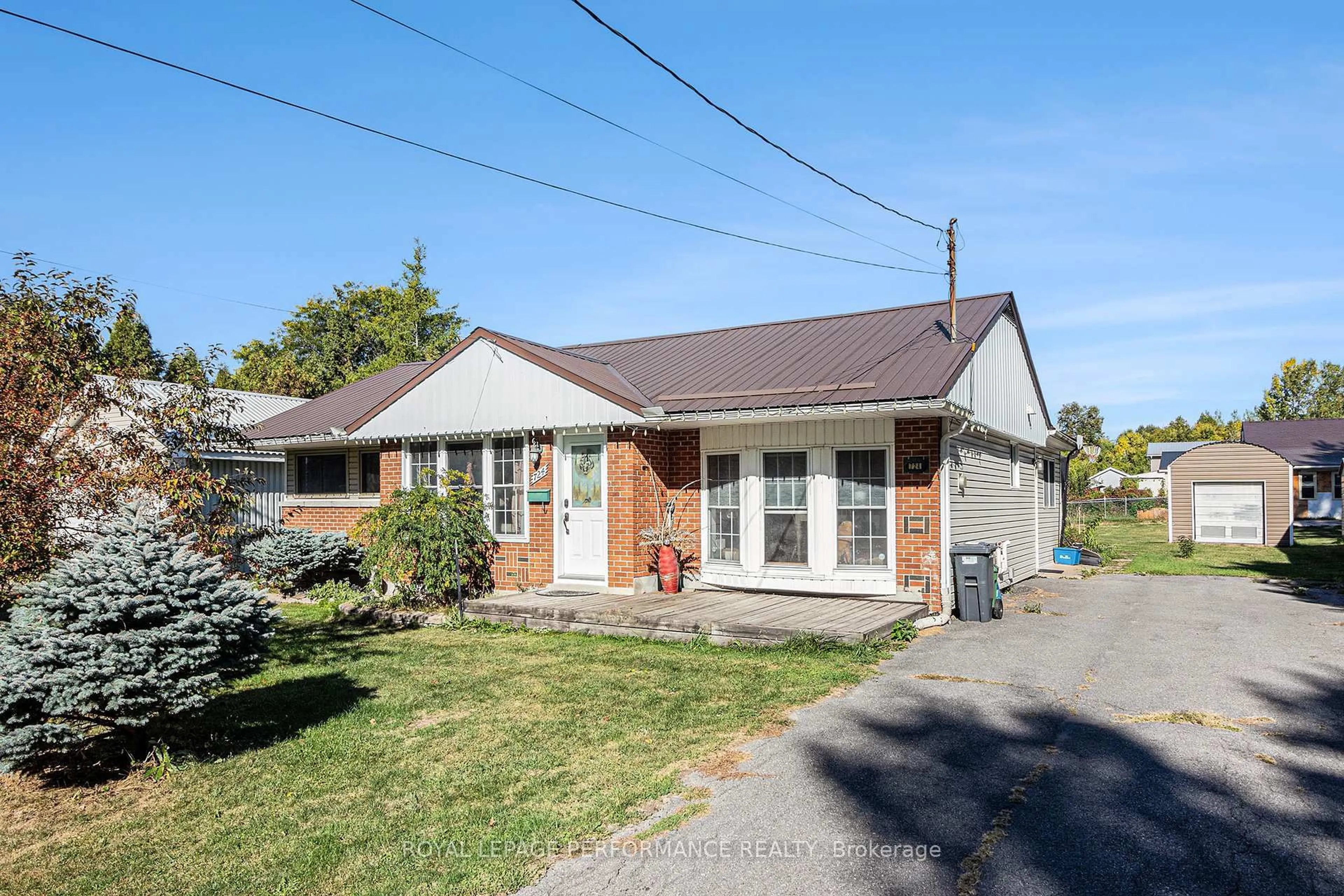 Home with brick exterior material, street for 724 St Antoine St, Cornwall Ontario K6H 7G9