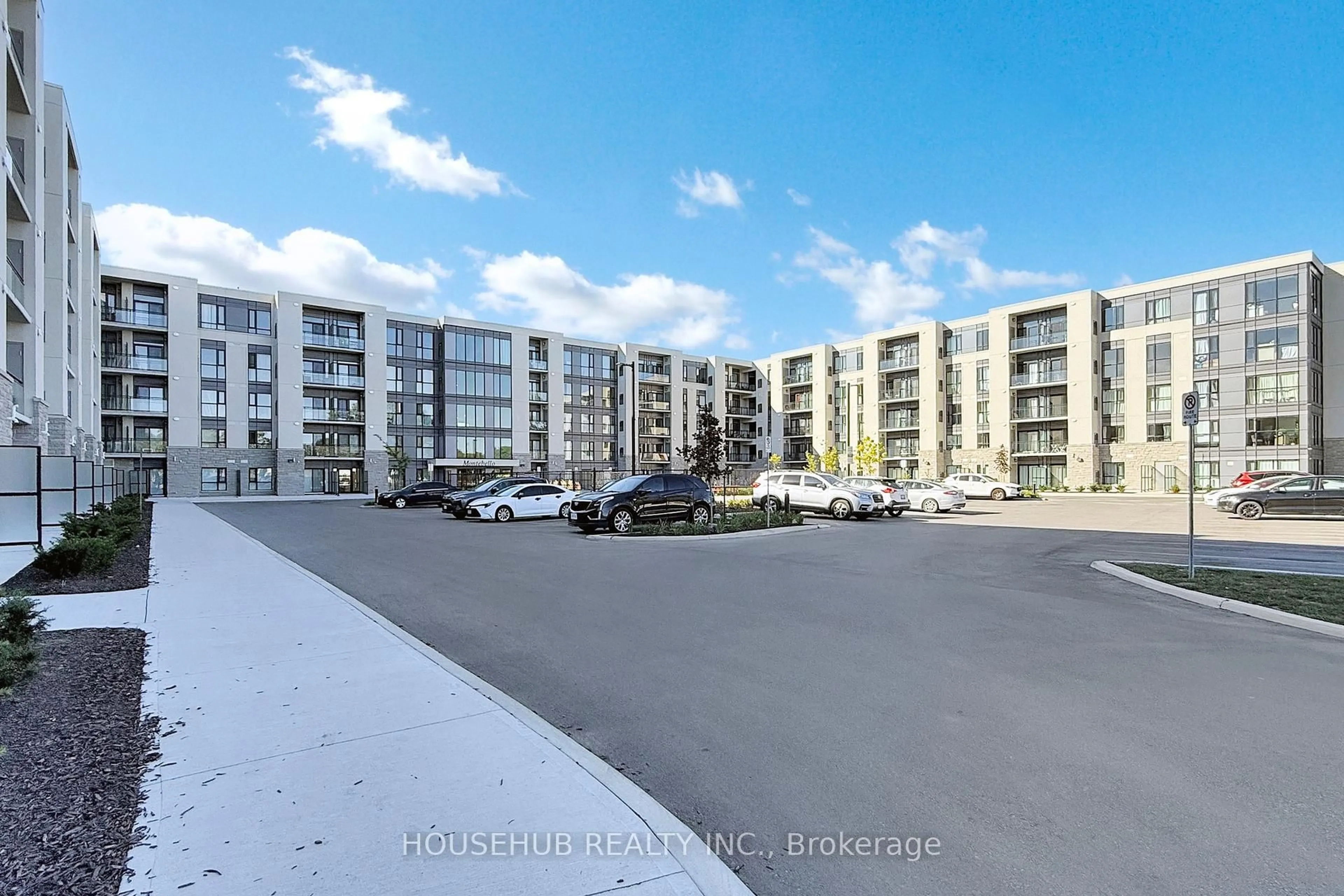 A pic from outside/outdoor area/front of a property/back of a property/a pic from drone, street for 50 Herrick Ave #LP48, St. Catharines Ontario L2P 2T9