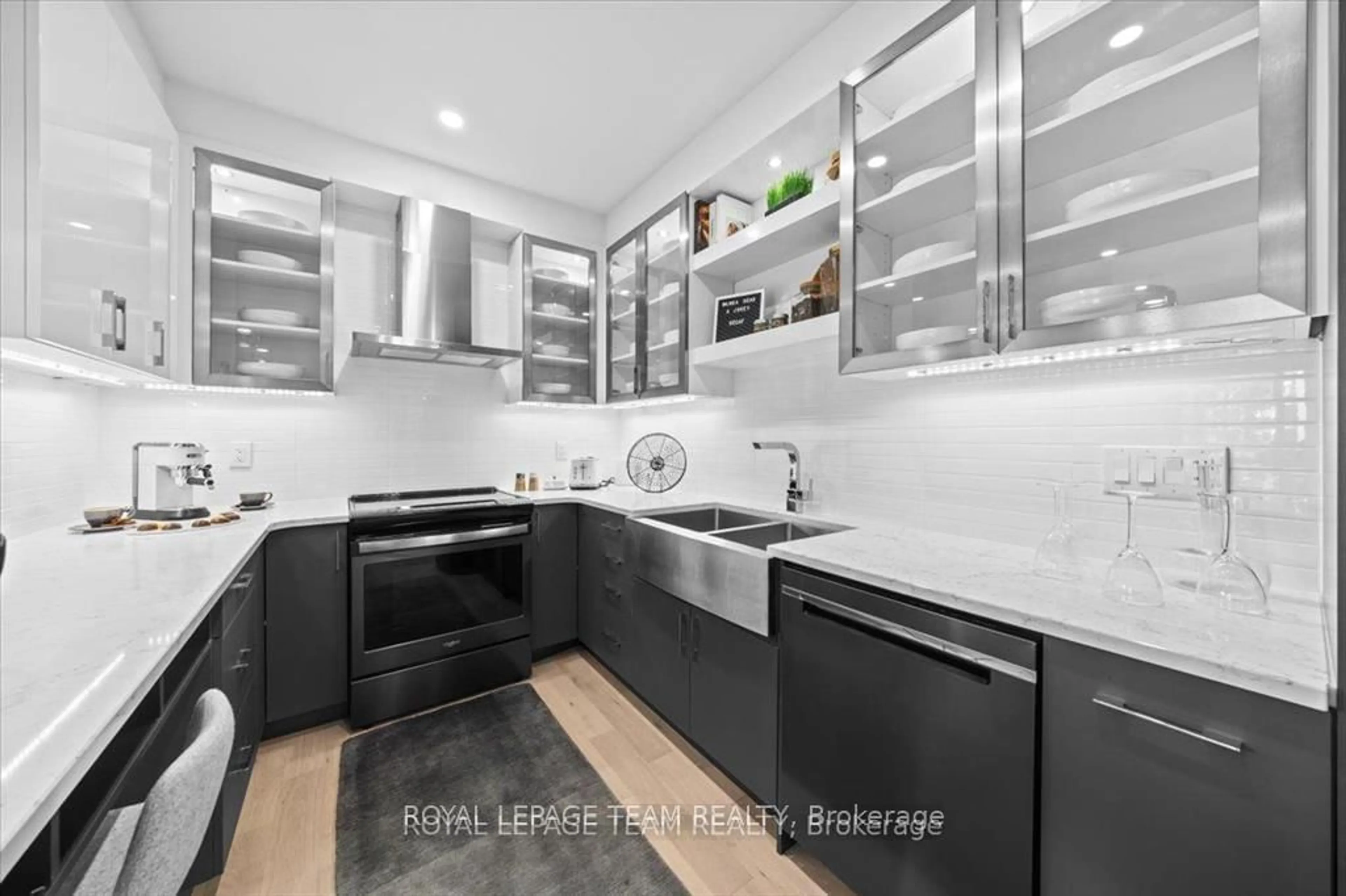 Contemporary kitchen, ceramic/tile floor for 2370 Tenth Line Rd #310, Orleans Ontario K4A 5V1