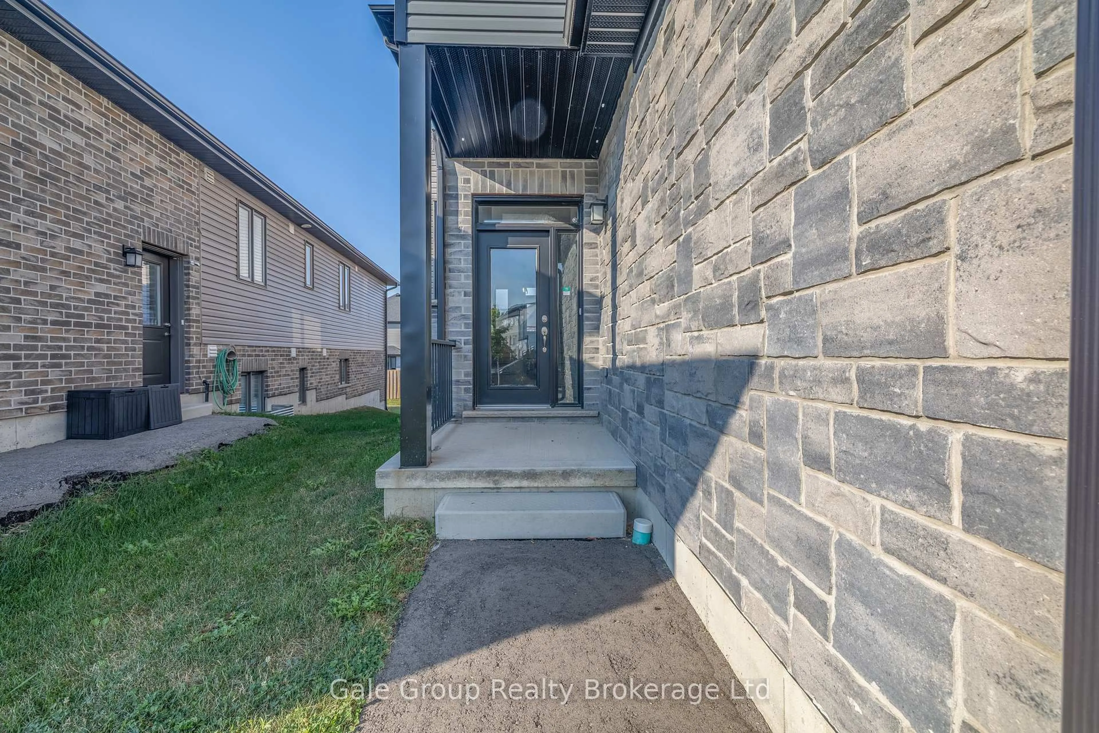 Unknown for 538 Fairway Rd, Woodstock Ontario N4T 0E1