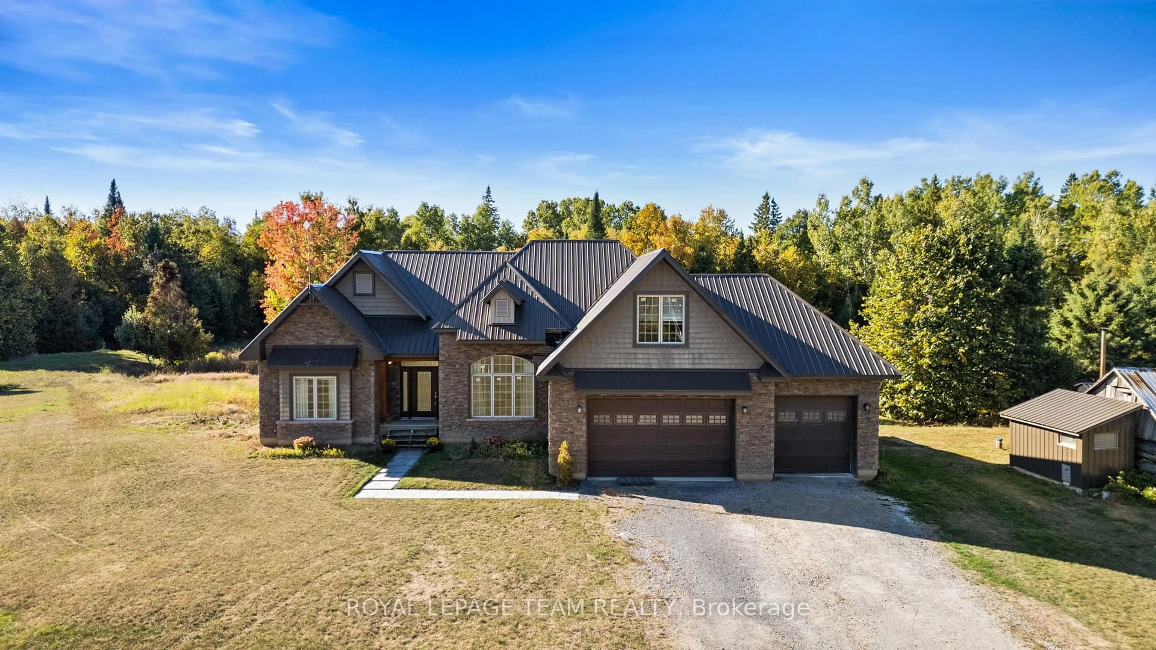 Home with brick exterior material, unknown for 450 Davis Side Rd, Smiths Falls Ontario K7A 4S7