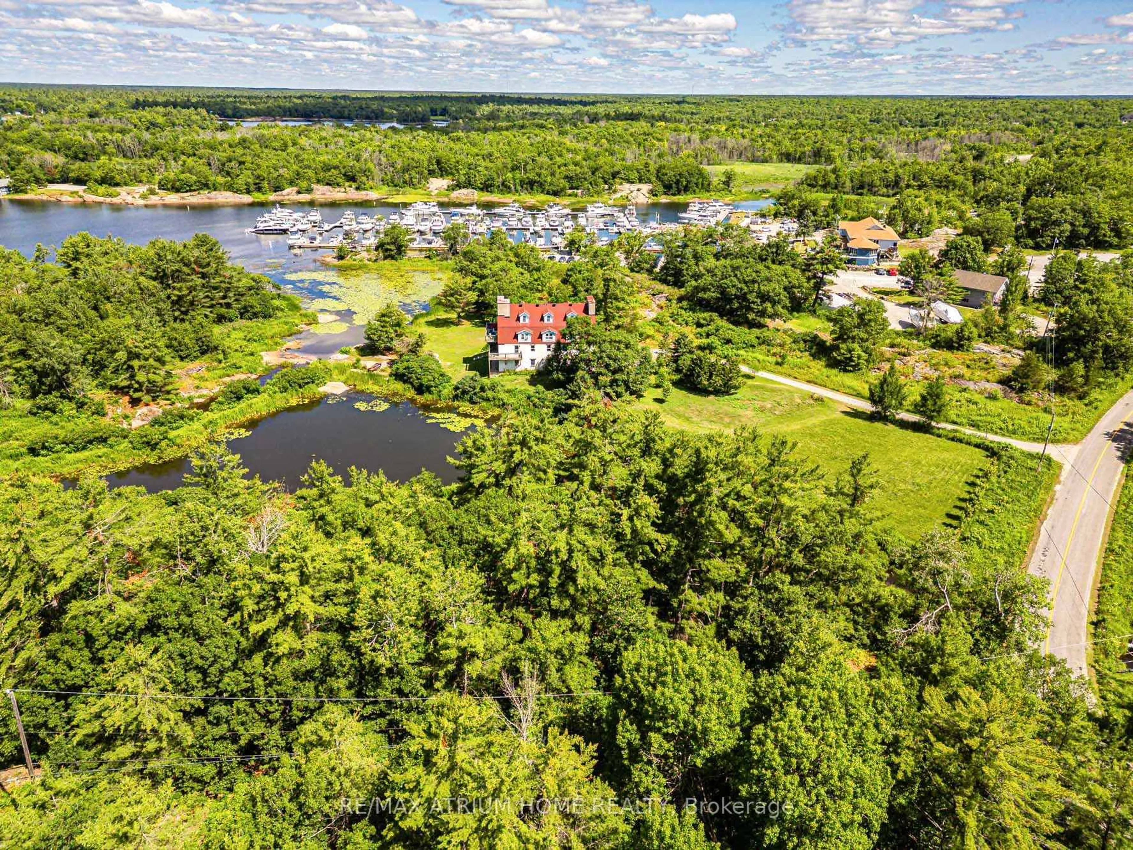 A pic from outside/outdoor area/front of a property/back of a property/a pic from drone, water/lake/river/ocean view for 339 SOUTH BAY Rd, Georgian Bay Ontario L0K 1S0