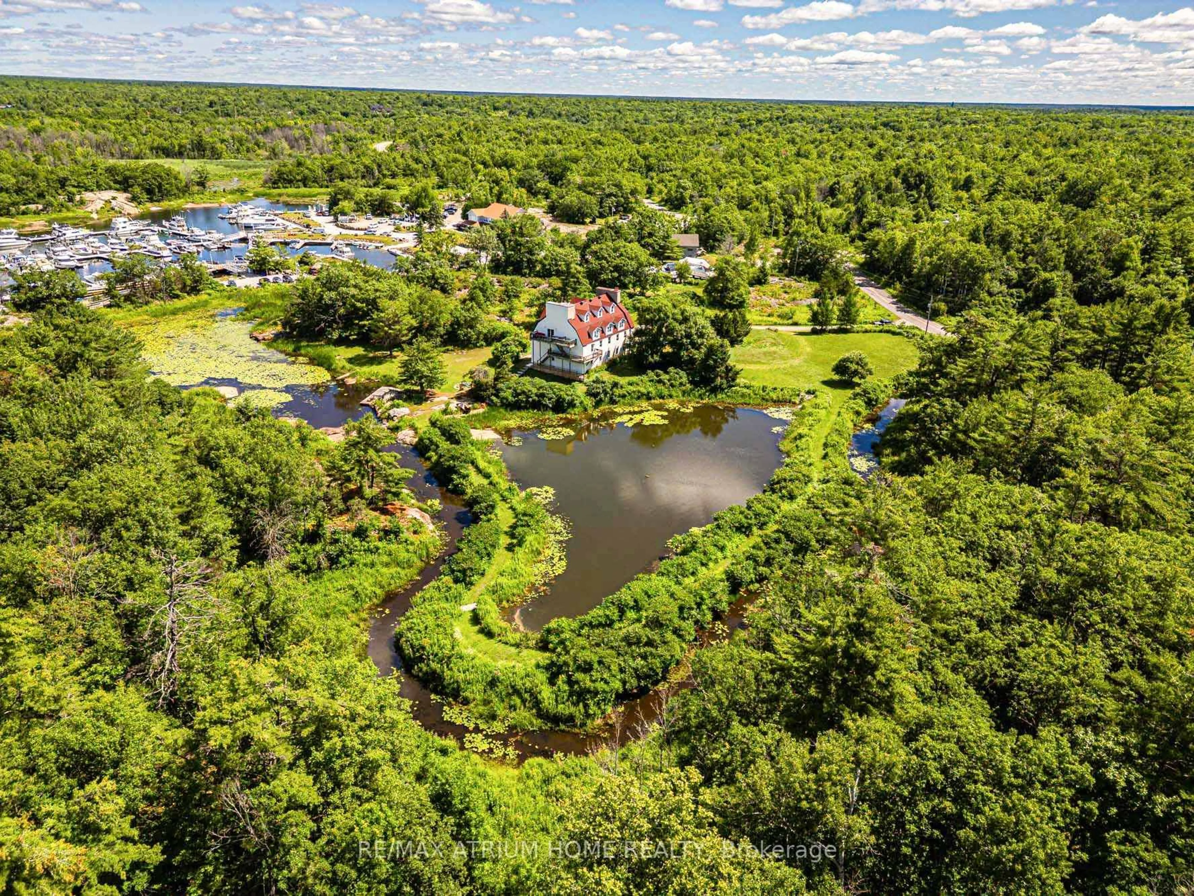 A pic from outside/outdoor area/front of a property/back of a property/a pic from drone, water/lake/river/ocean view for 339 SOUTH BAY Rd, Georgian Bay Ontario L0K 1S0