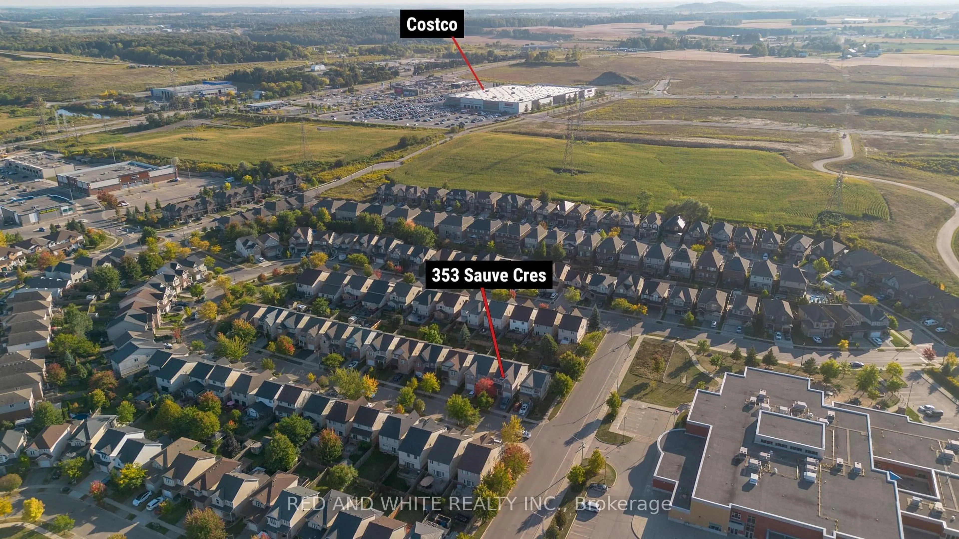 A pic from outside/outdoor area/front of a property/back of a property/a pic from drone, street for 353 Sauve Cres, Waterloo Ontario N2T 2Y8
