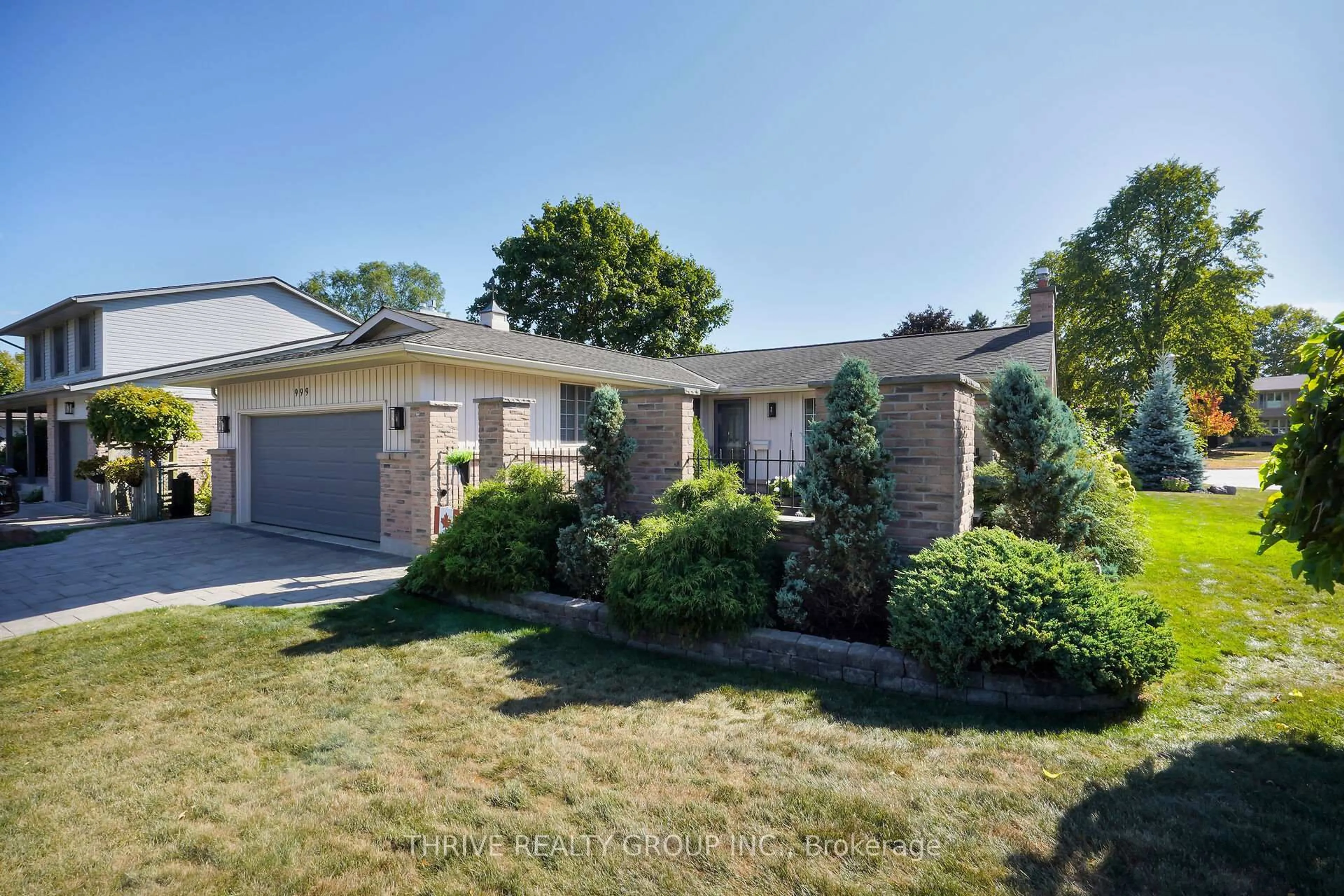 Home with brick exterior material, street for 999 Farnham Rd, London South Ontario N6K 1S3
