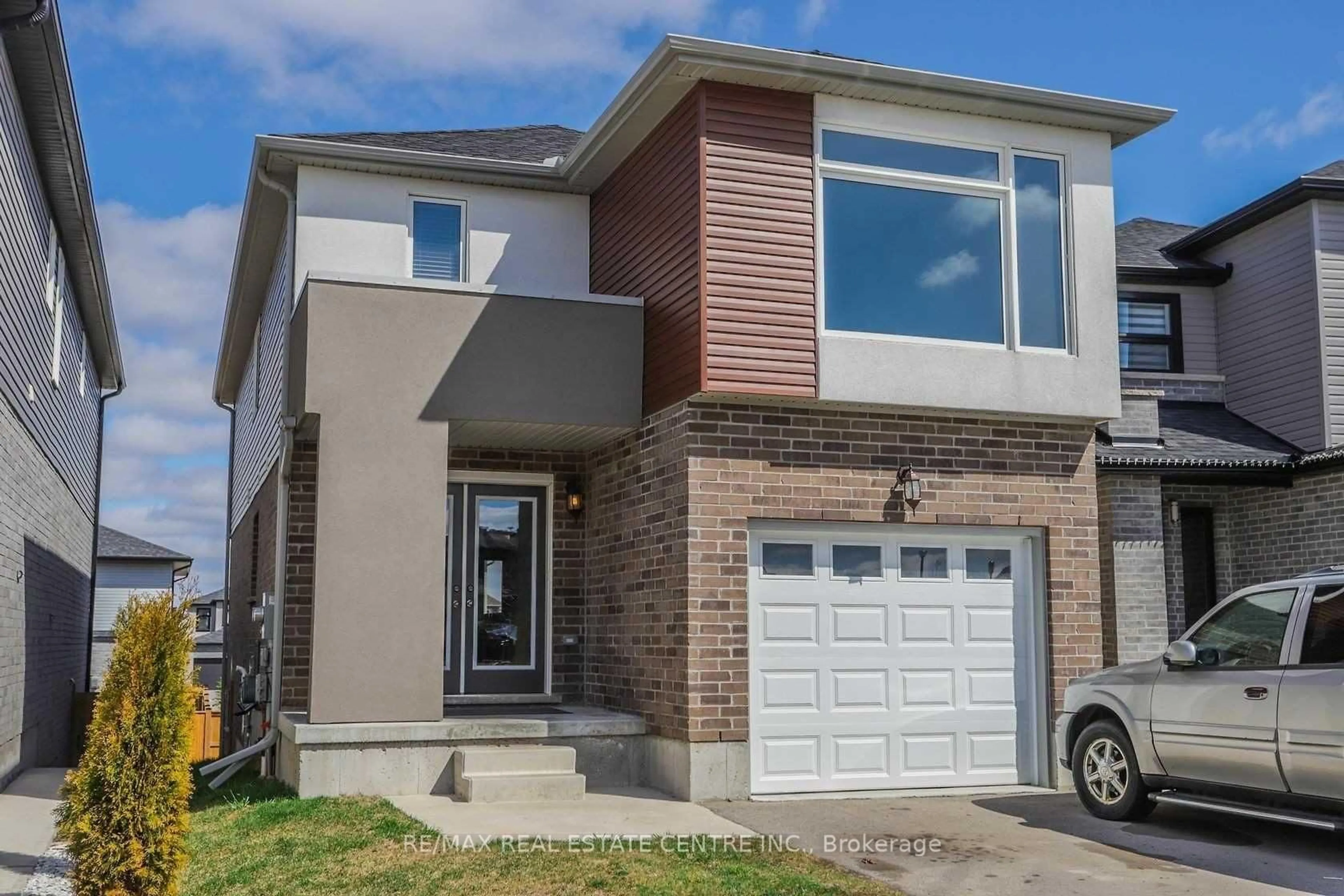Home with brick exterior material, street for 1890 Foxridge Cres, London North Ontario N6G 0L7
