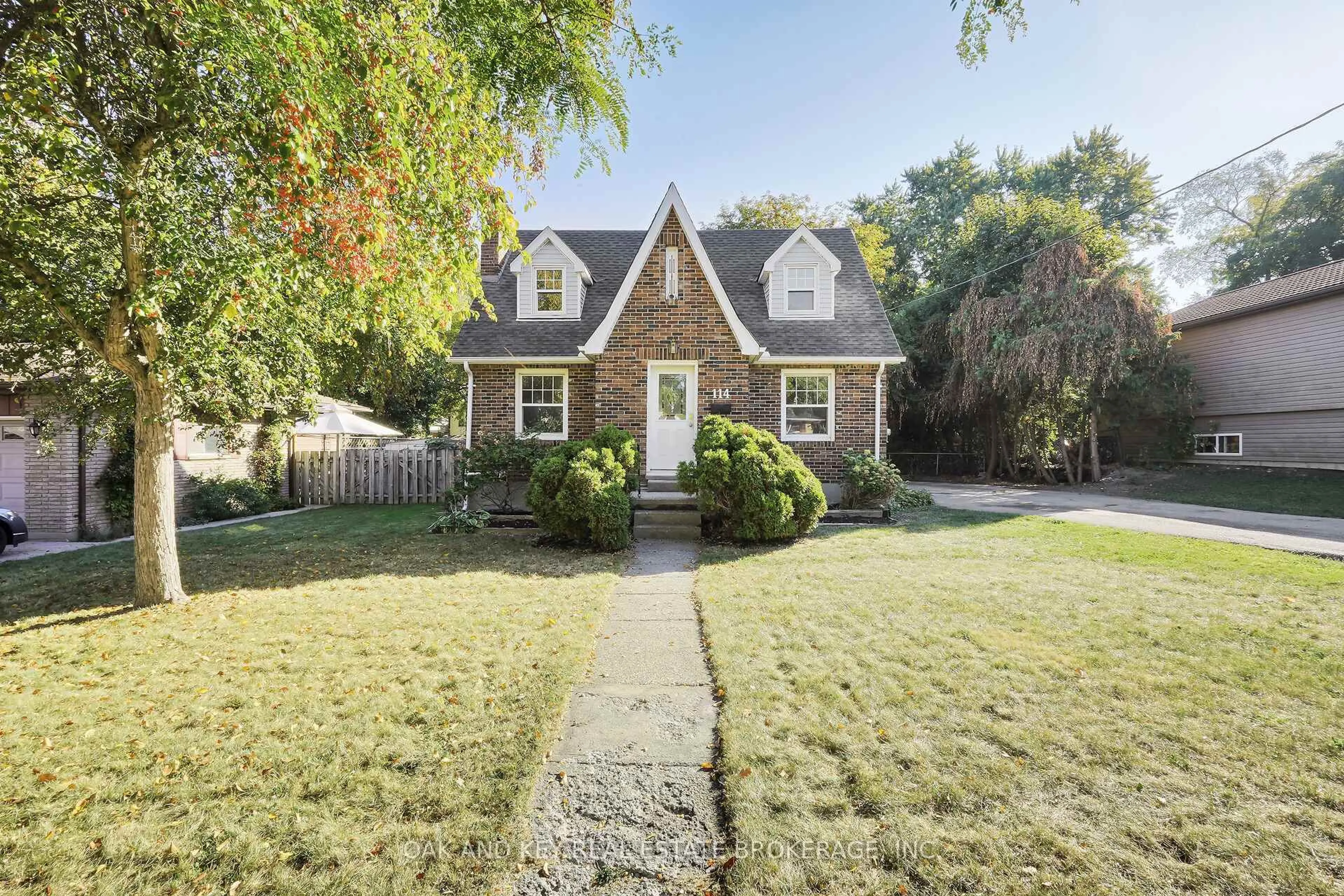 Home with brick exterior material, street for 114 Lyman St, London East Ontario N5Y 1M8