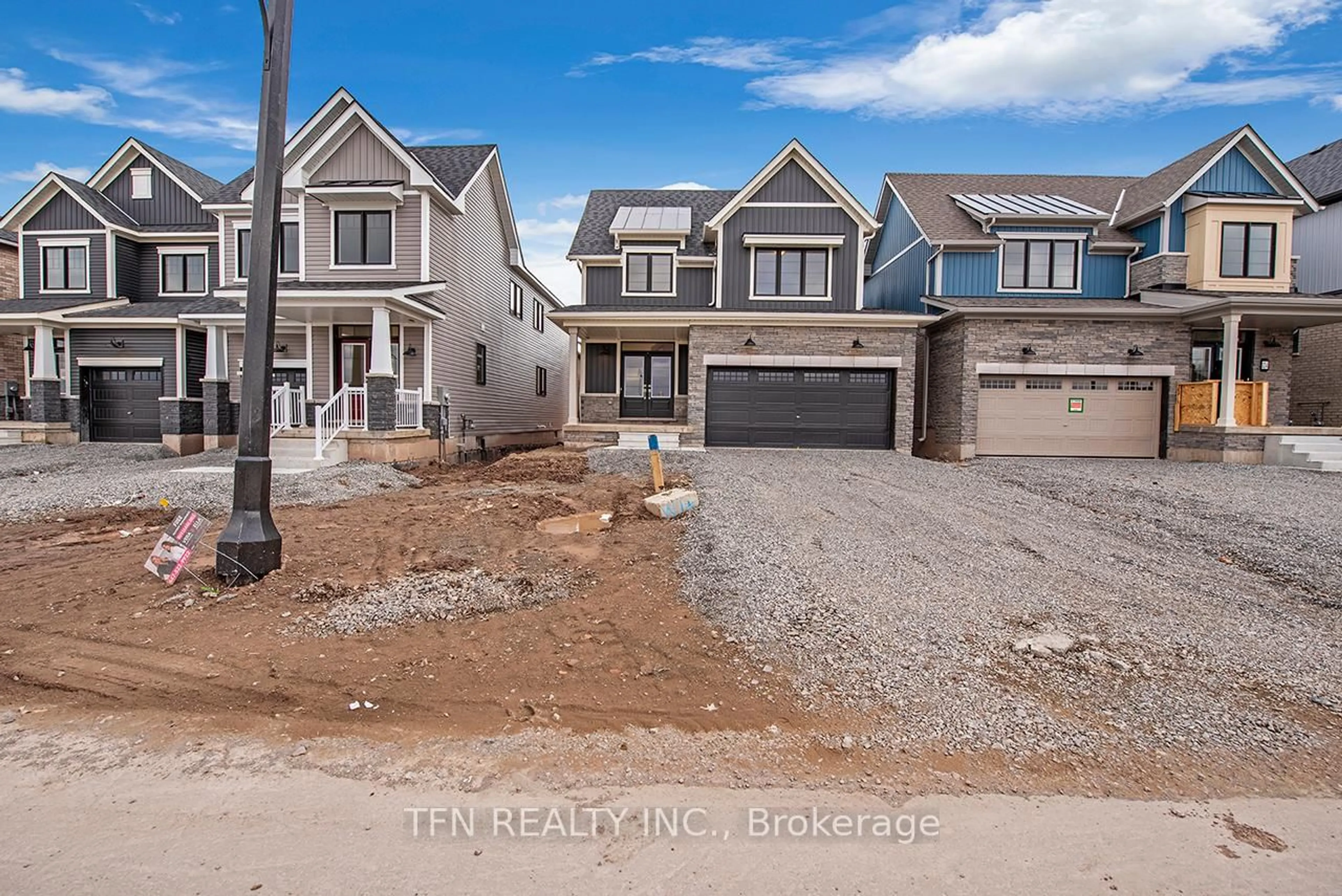 Unknown for 132 Eastbridge Ave, Welland Ontario L3B 0M4