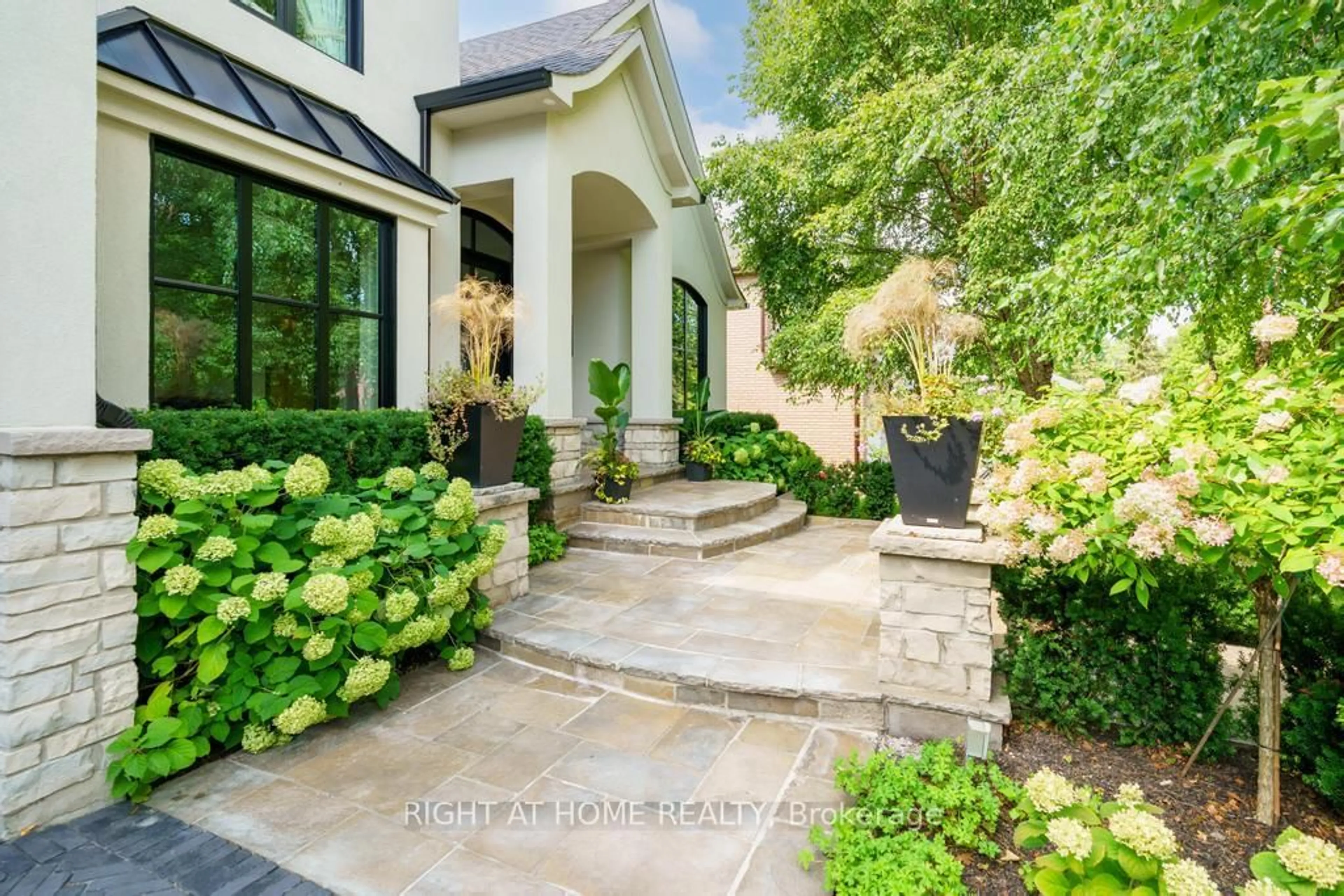 Patio, street for 166 Foxridge Dr, Hamilton Ontario L9G 5B9