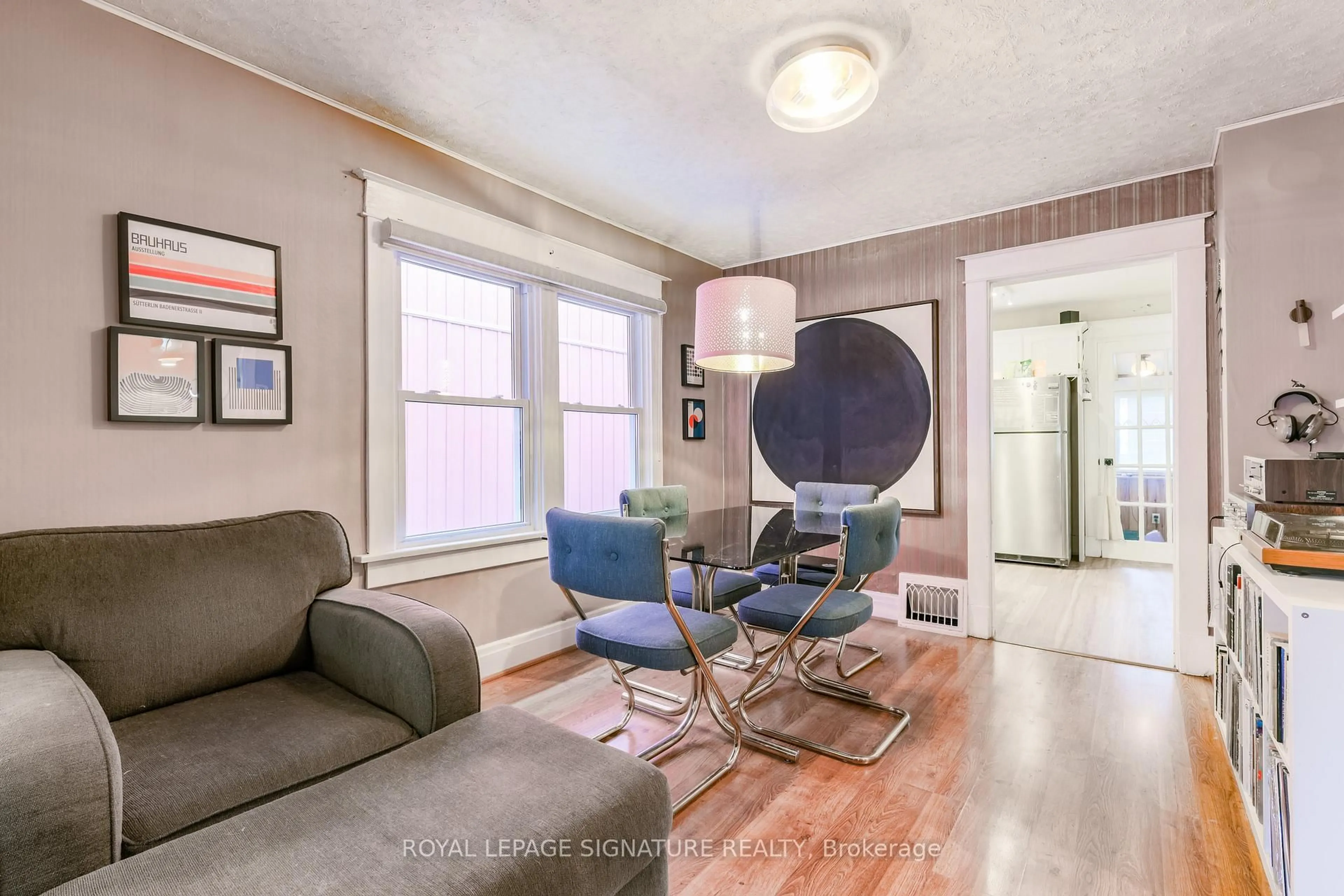 Living room with furniture, unknown for 233 Lake St, St. Catharines Ontario L2R 5Z5