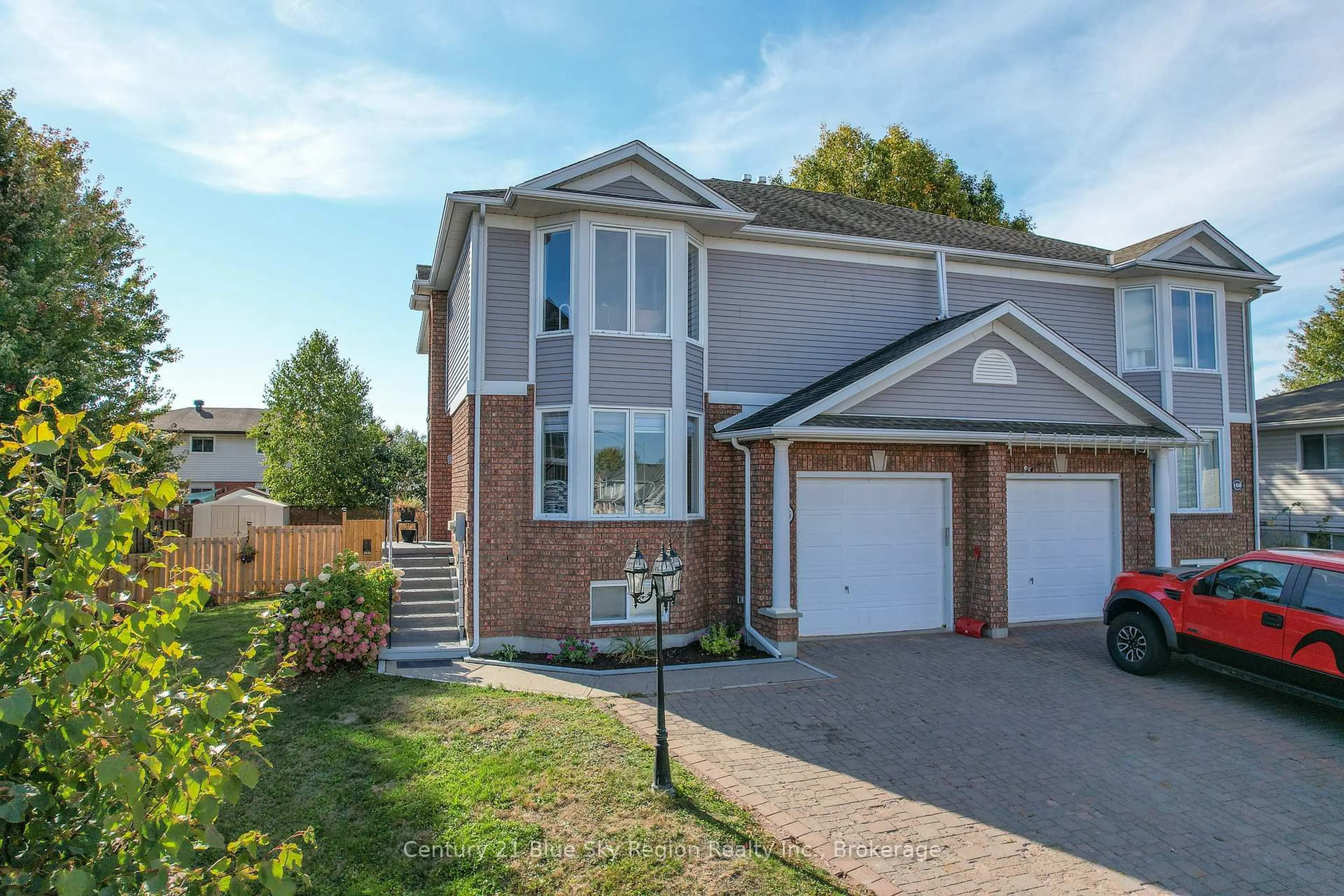 Home with brick exterior material, street for 166 Cloverbrae Cres, North Bay Ontario P1A 4J3
