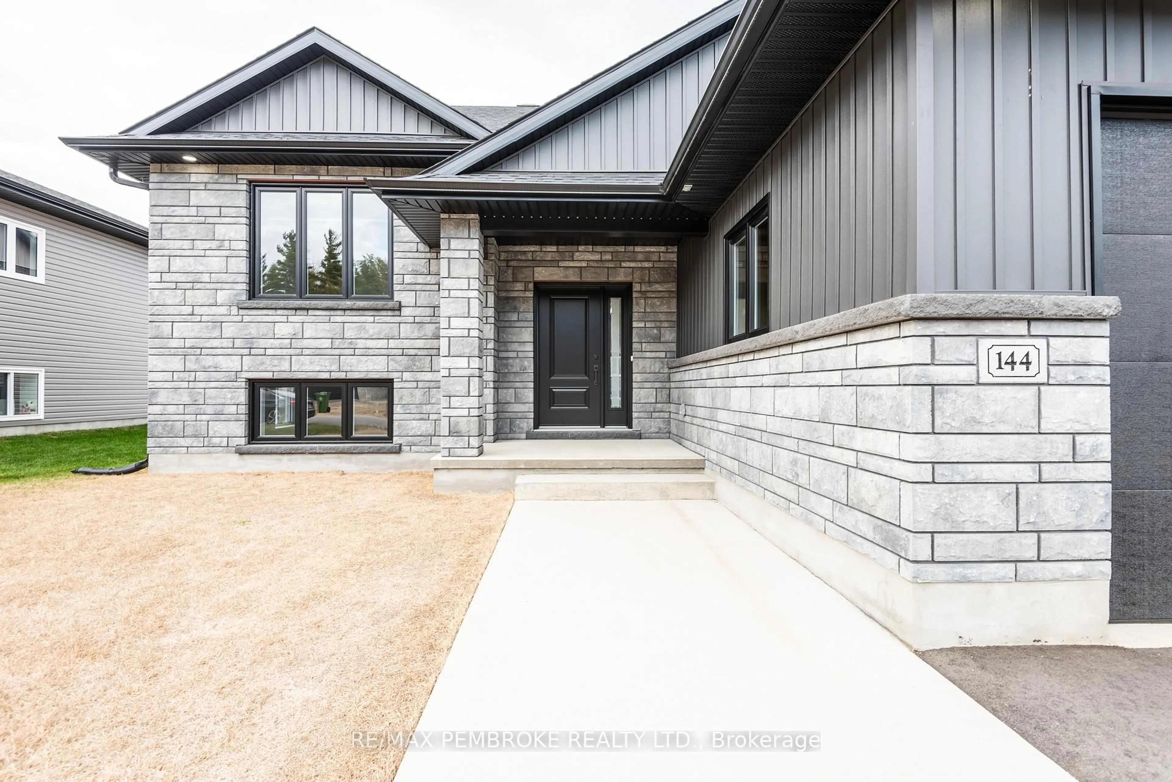 Home with brick exterior material, unknown for 144 Chad St, Petawawa Ontario K8H 0G8