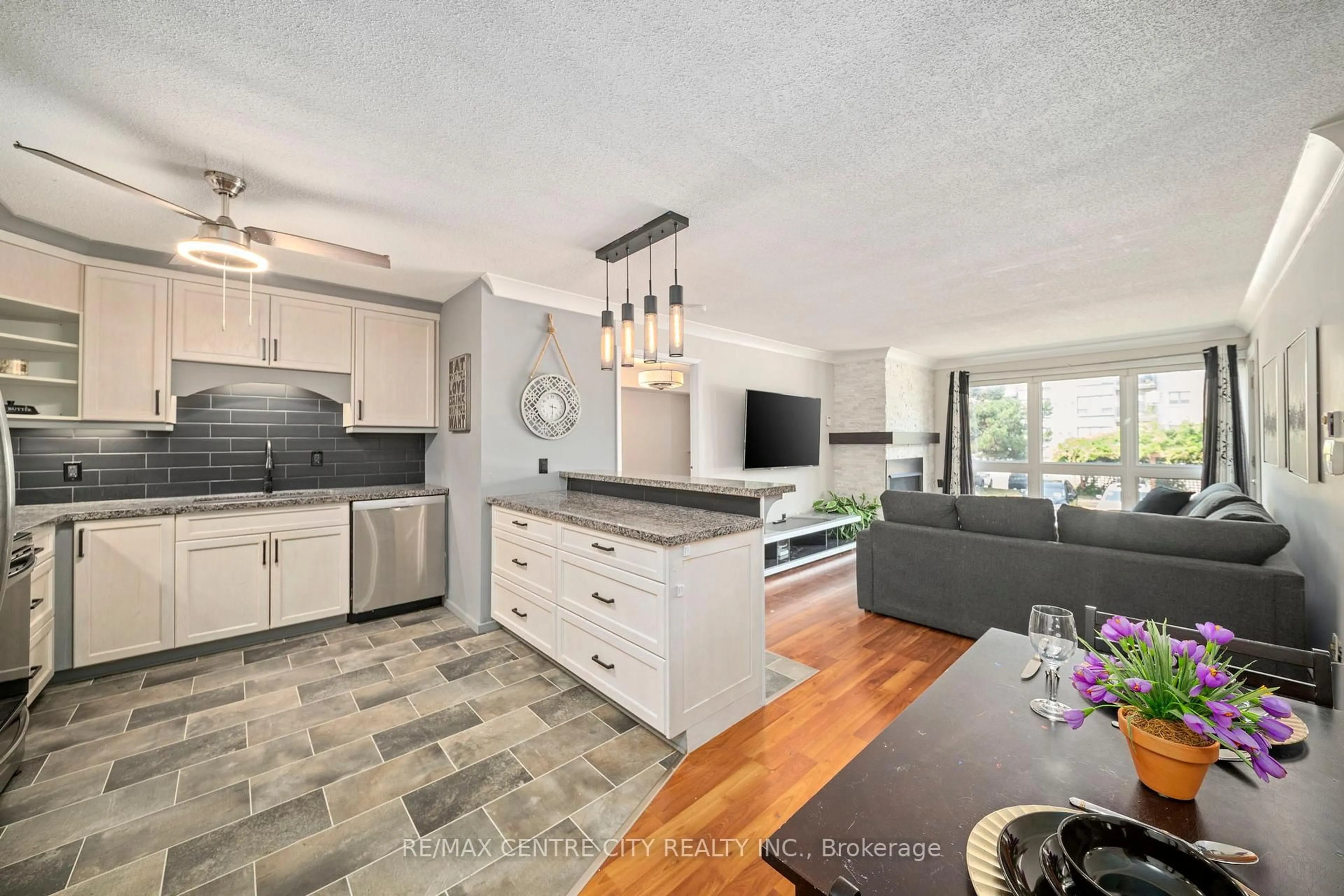 Open concept kitchen, unknown for 9 Jacksway Cres #202, London North Ontario N5X 3T7
