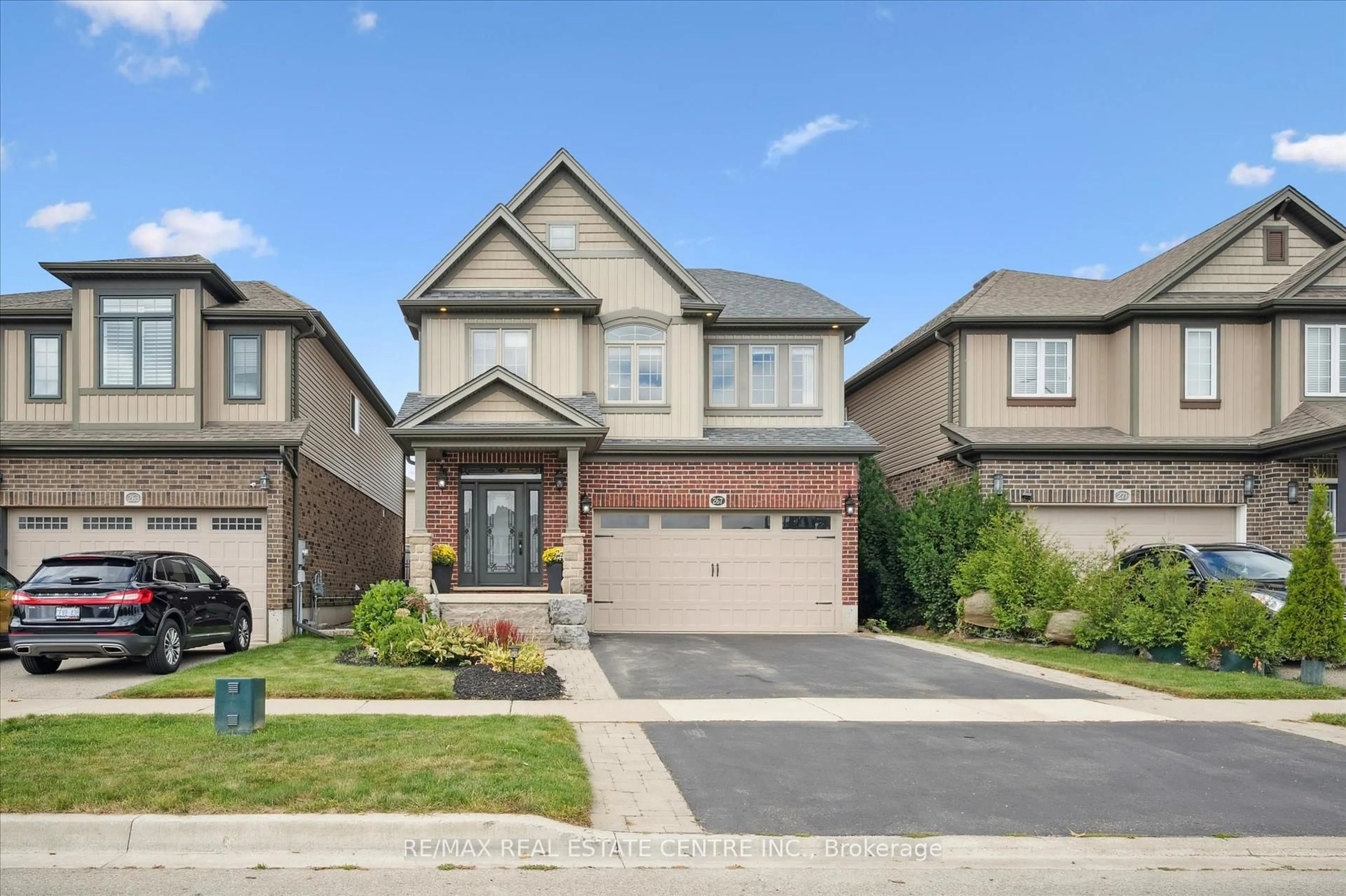 Home with brick exterior material, street for 267 Hardcastle Dr, Cambridge Ontario N1S 0A9