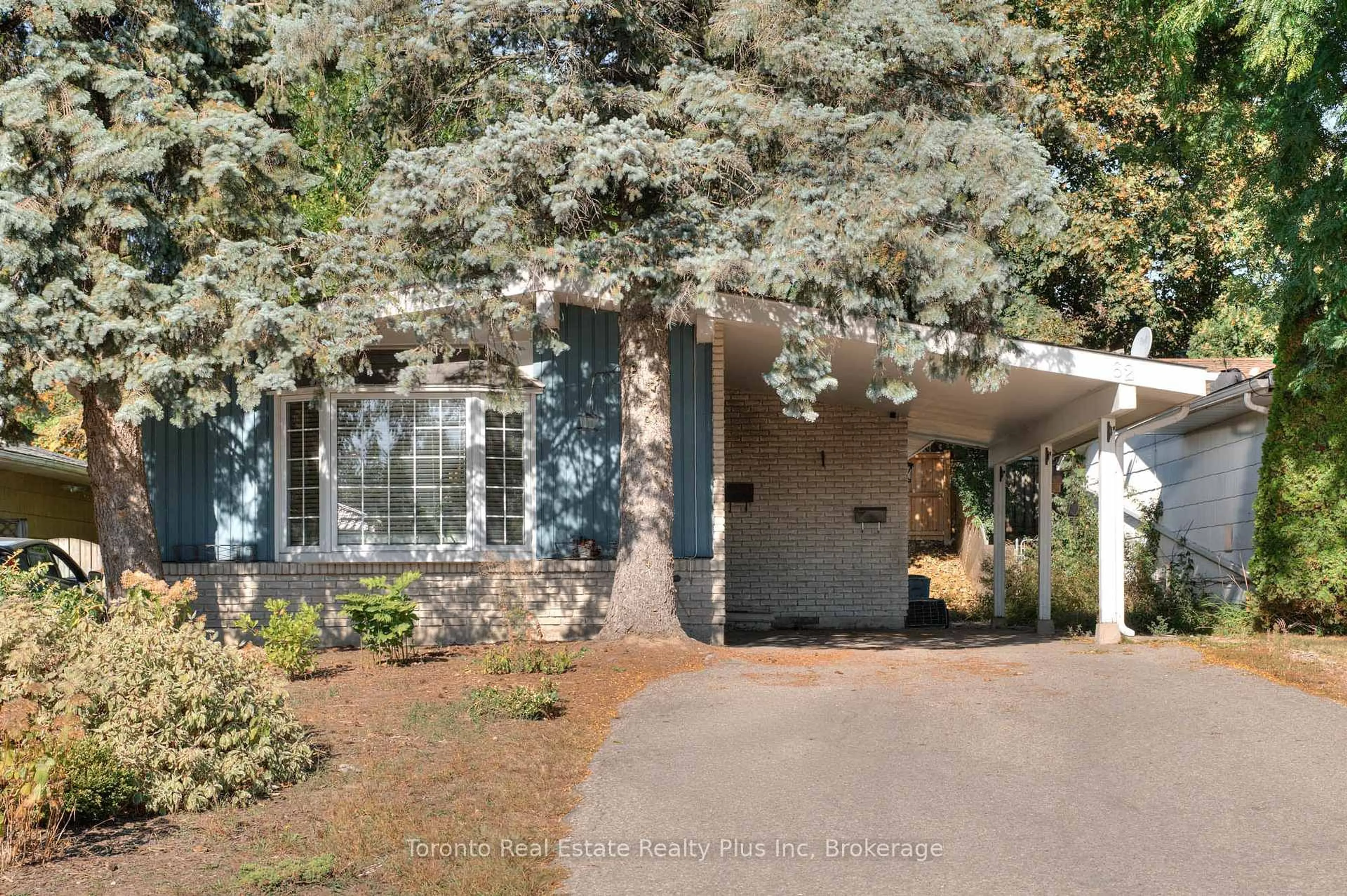 Unknown for 62 Greendale Cres, Kitchener Ontario N2A 2R6