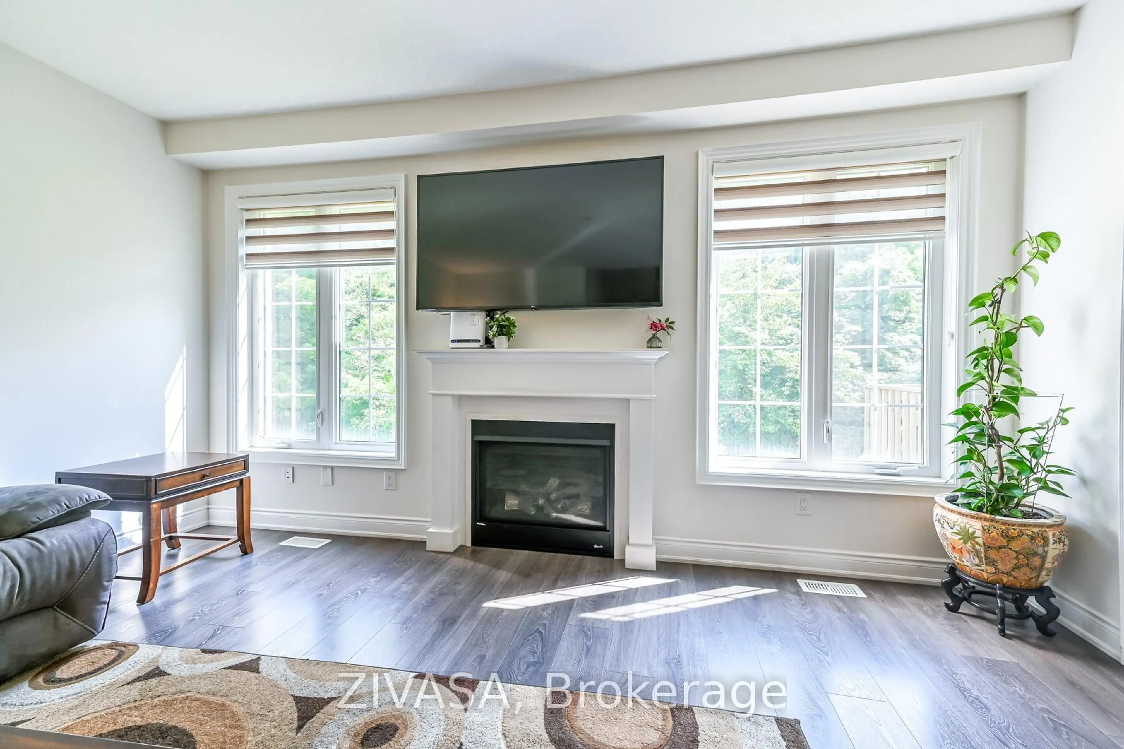 Home theater for 74 Sinden Rd, Brantford Ontario N3T 0P5