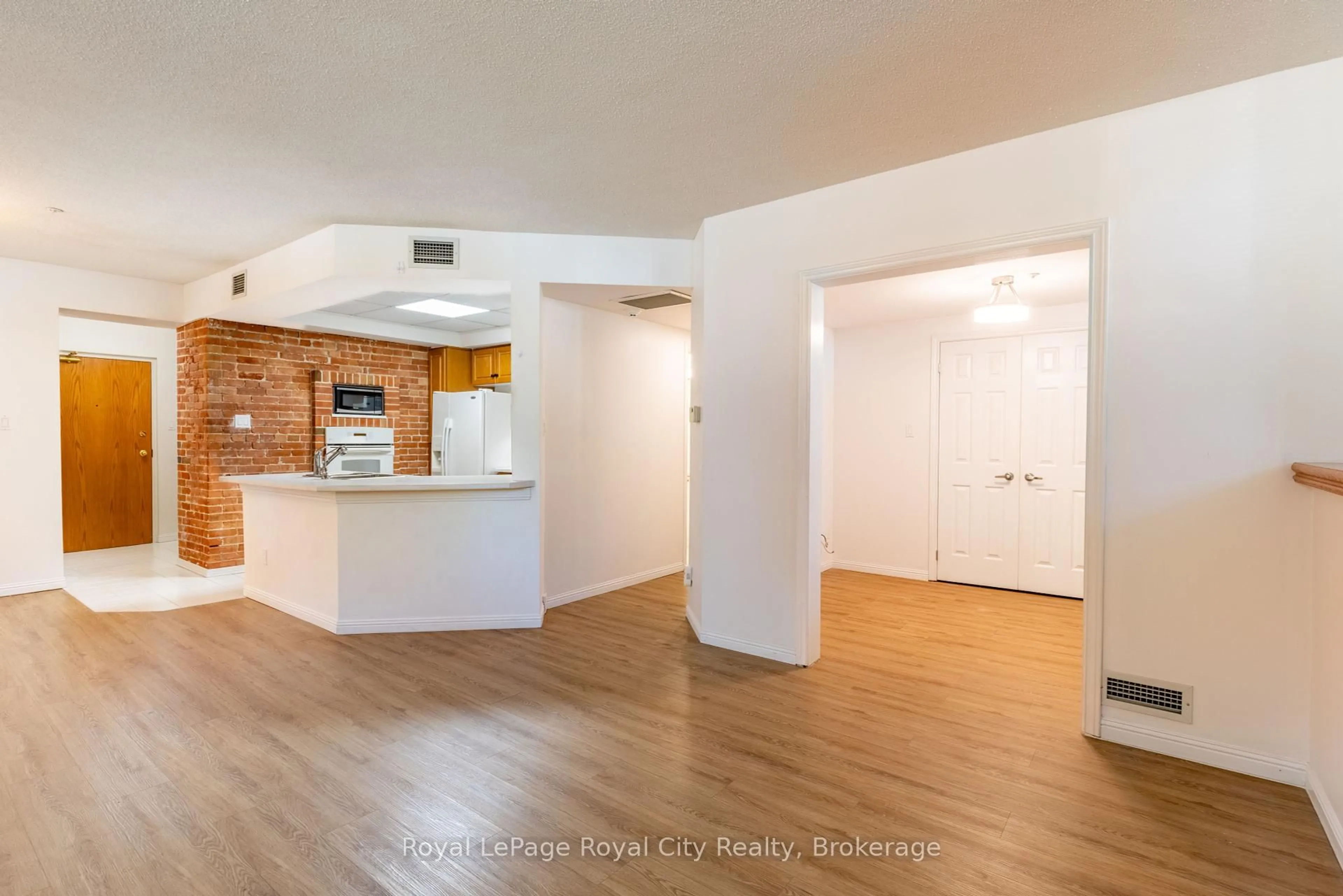 Open concept kitchen, unknown for 57 Suffolk St #101, Guelph Ontario N1H 2J1
