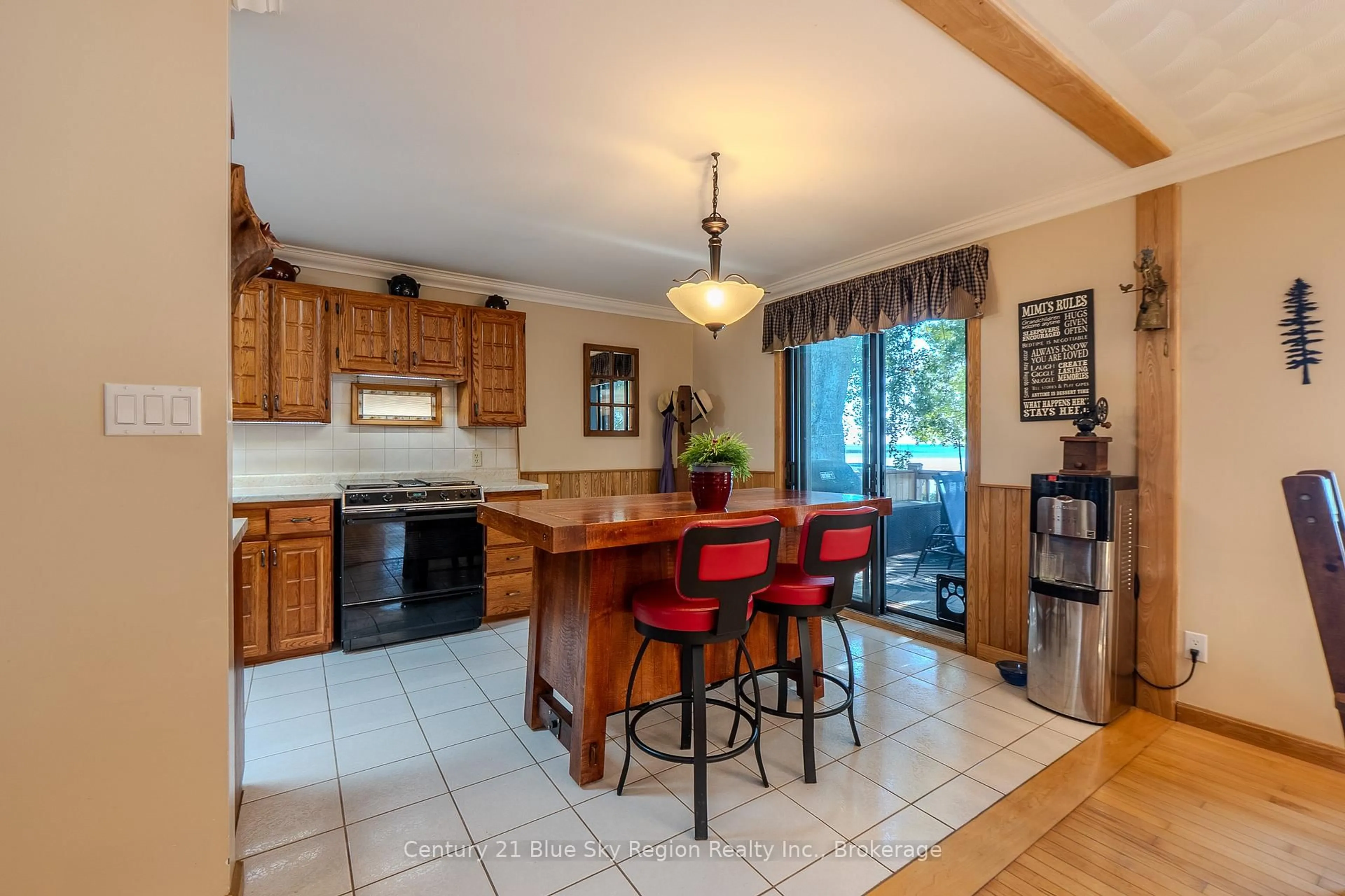 Open concept kitchen, ceramic/tile floor for 378 Marleau Rd, West Nipissing Ontario P2B 2X1