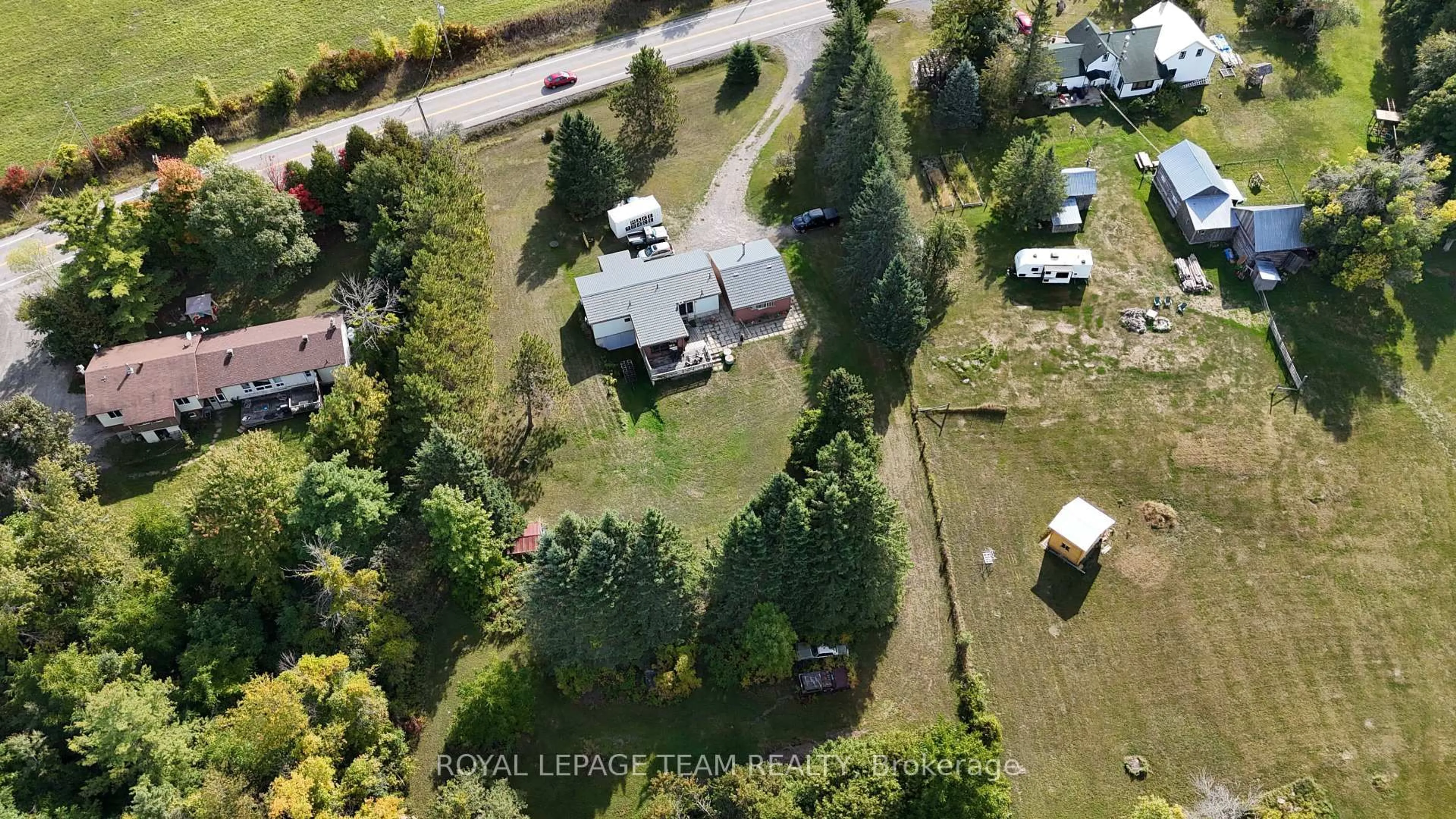 A pic from outside/outdoor area/front of a property/back of a property/a pic from drone, street for 1482 Ferguson Falls Rd, Lanark Ontario K0G 1K0