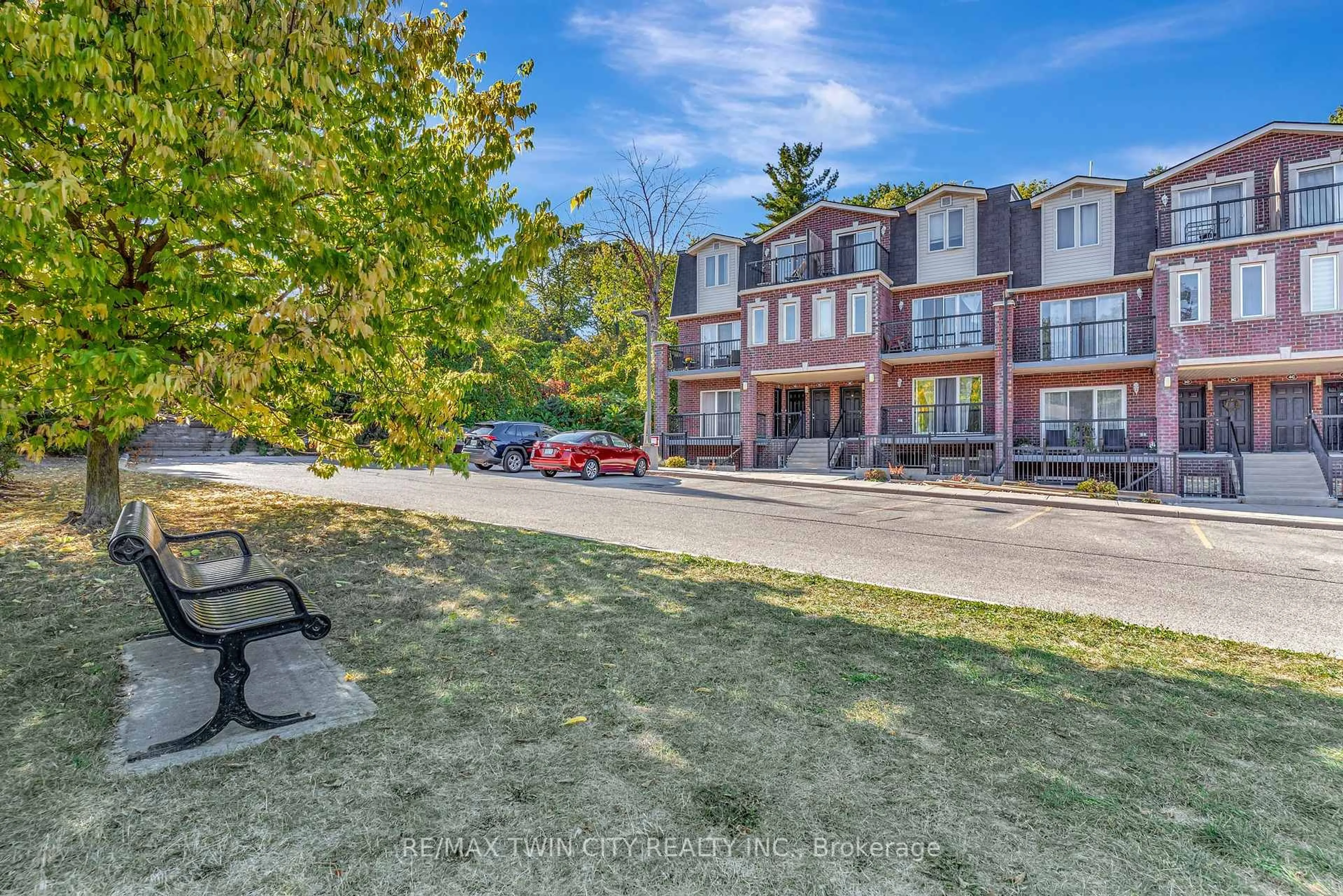 A pic from outside/outdoor area/front of a property/back of a property/a pic from drone, unknown for 45 Cedarhill Cres #1D, Kitchener Ontario N2E 0A2