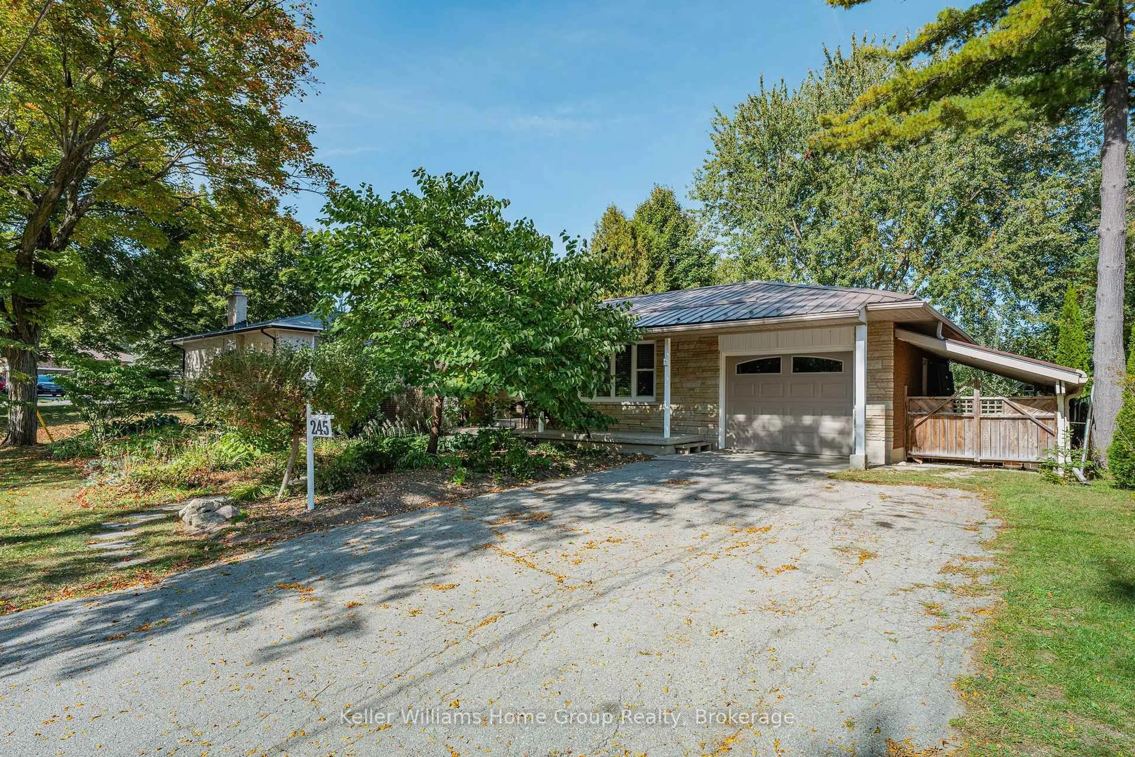 A pic from outside/outdoor area/front of a property/back of a property/a pic from drone, street for 245 Mary St, Centre Wellington Ontario N0B 1S0