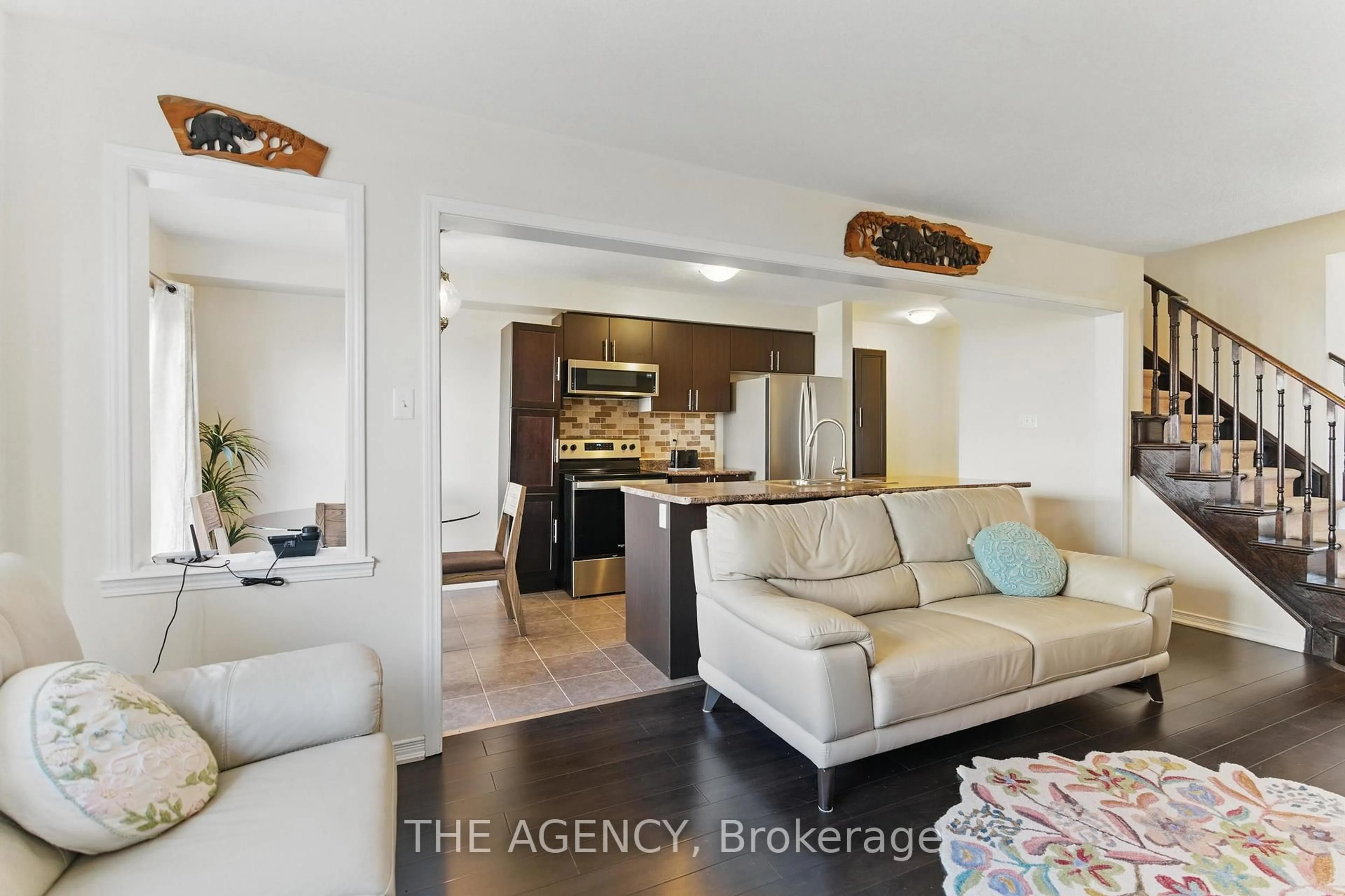 Open concept kitchen, unknown for 9 Lynch Cres, Hamilton Ontario L0R 1C0