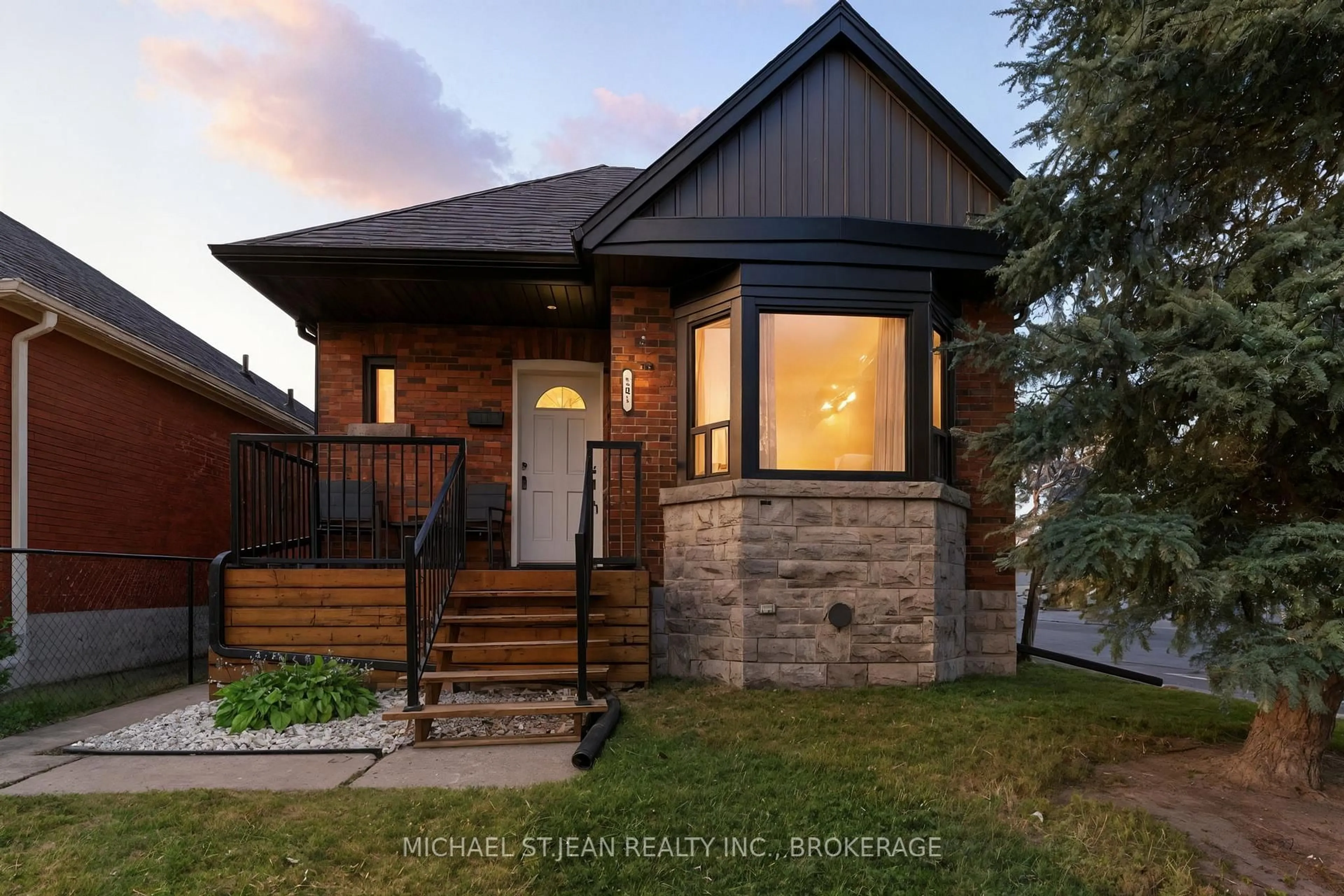 Home with brick exterior material, street for 201 Fairfield Ave, Hamilton Ontario L8H 5H3